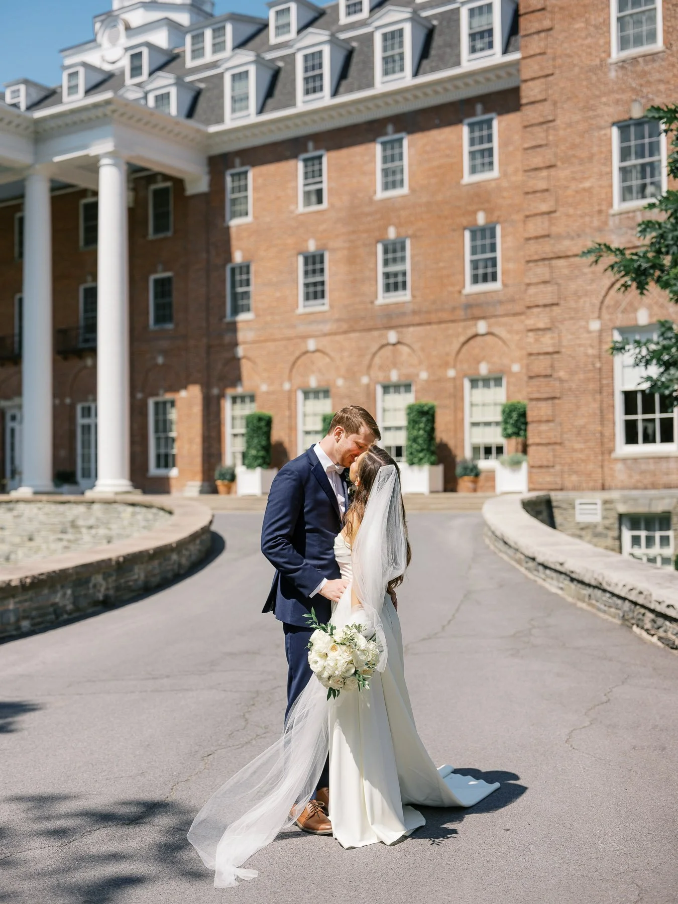 Otesaga Wedding by Michelle Lange Photography-81.jpg