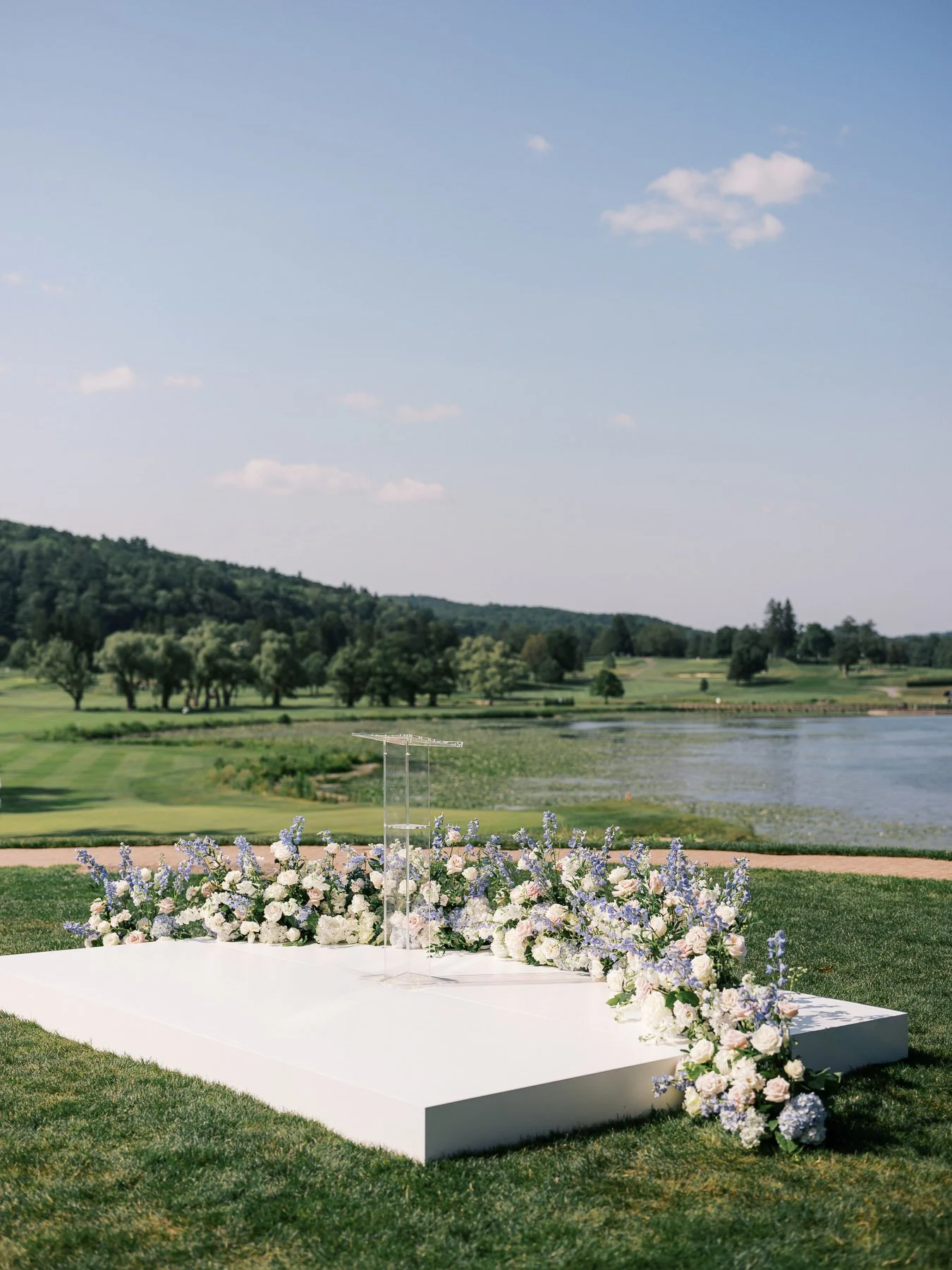 Otesaga Wedding by Michelle Lange Photography-110.jpg