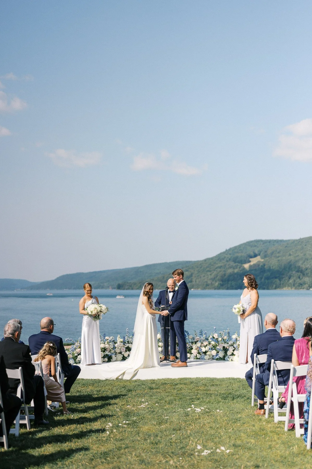 Otesaga Wedding by Michelle Lange Photography-124.jpg