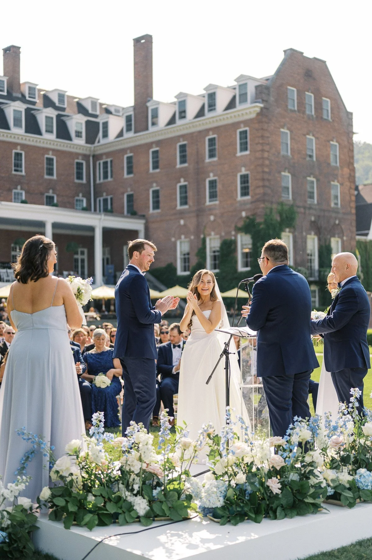 Otesaga Wedding by Michelle Lange Photography-134.jpg