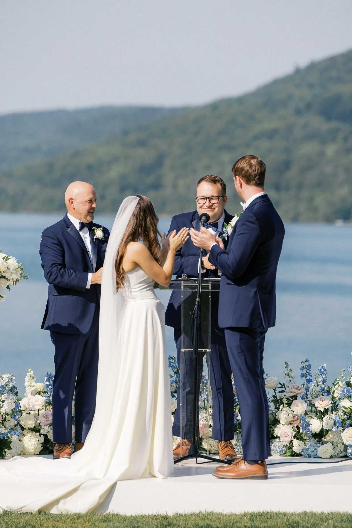 Otesaga Wedding by Michelle Lange Photography-133.jpg