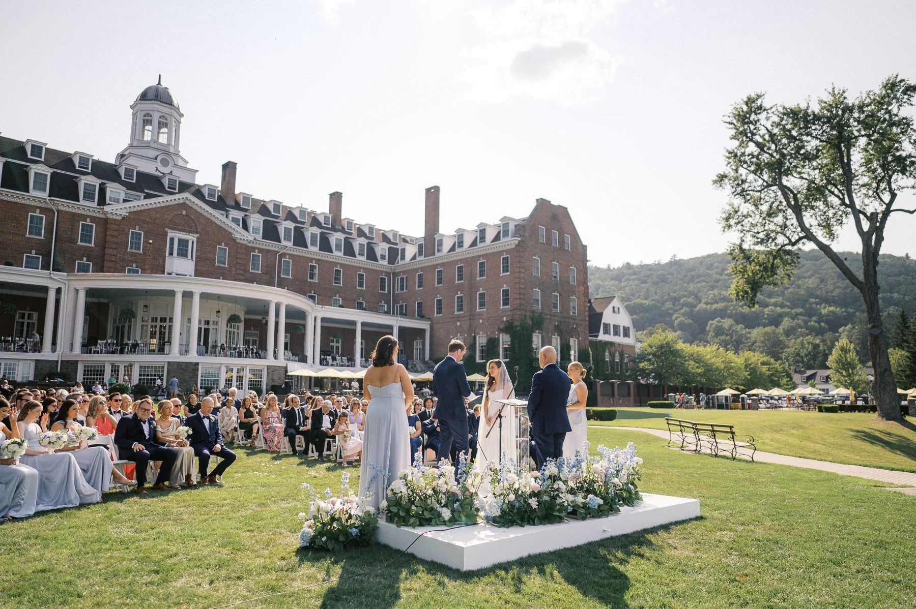 Otesaga Wedding by Michelle Lange Photography-138.jpg