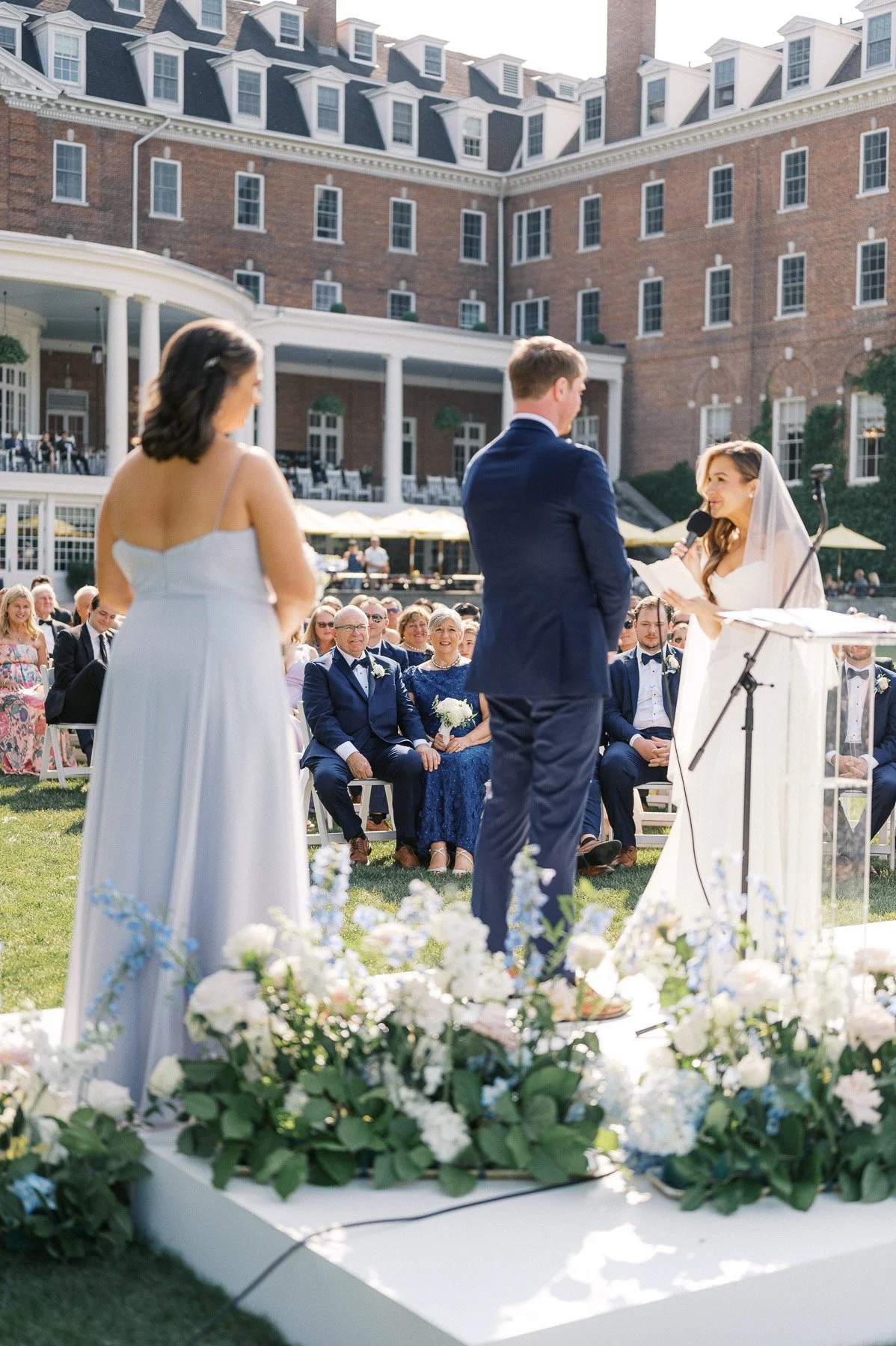 Otesaga Wedding by Michelle Lange Photography-141.jpg