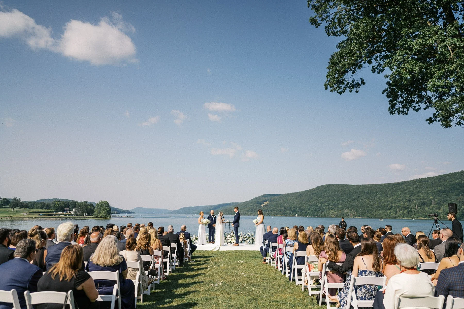 Otesaga Wedding by Michelle Lange Photography-142.jpg