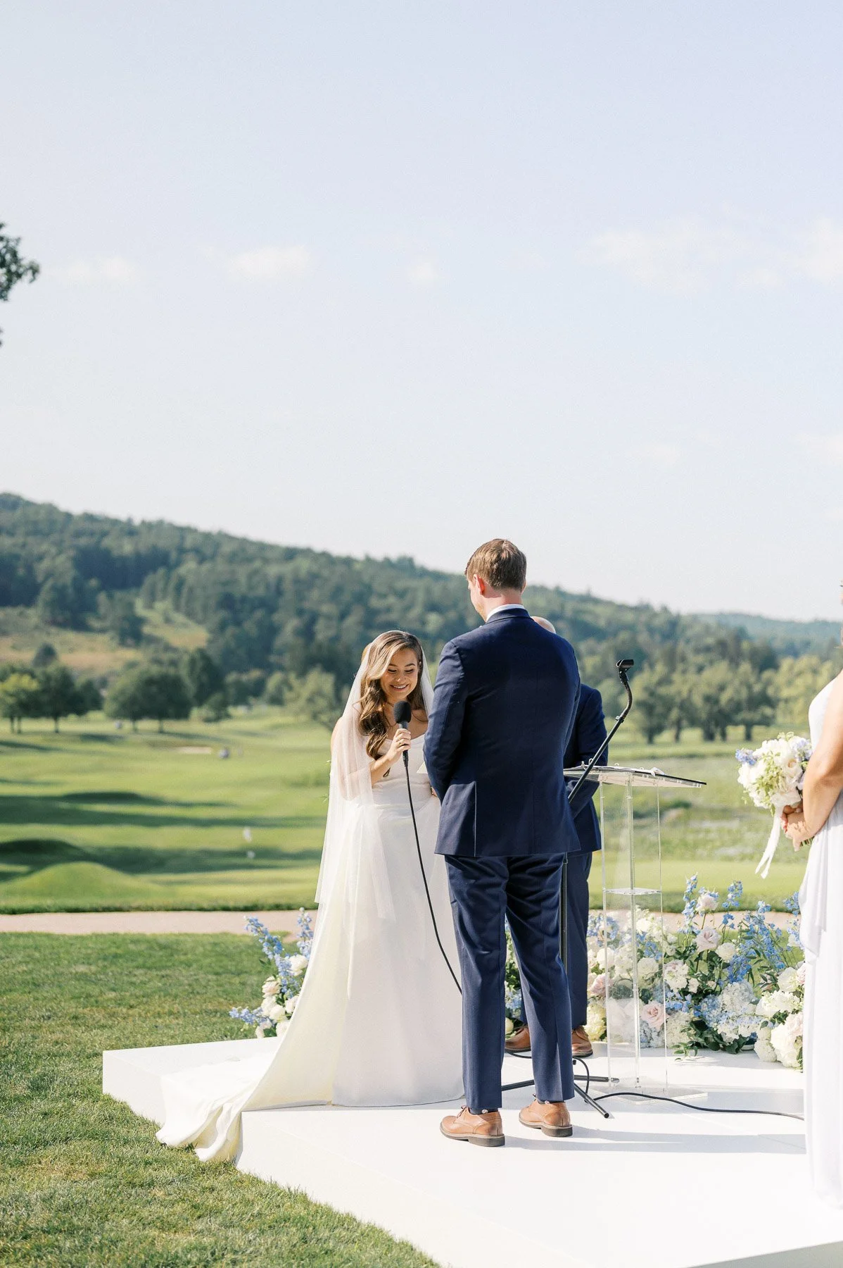 Otesaga Wedding by Michelle Lange Photography-144.jpg