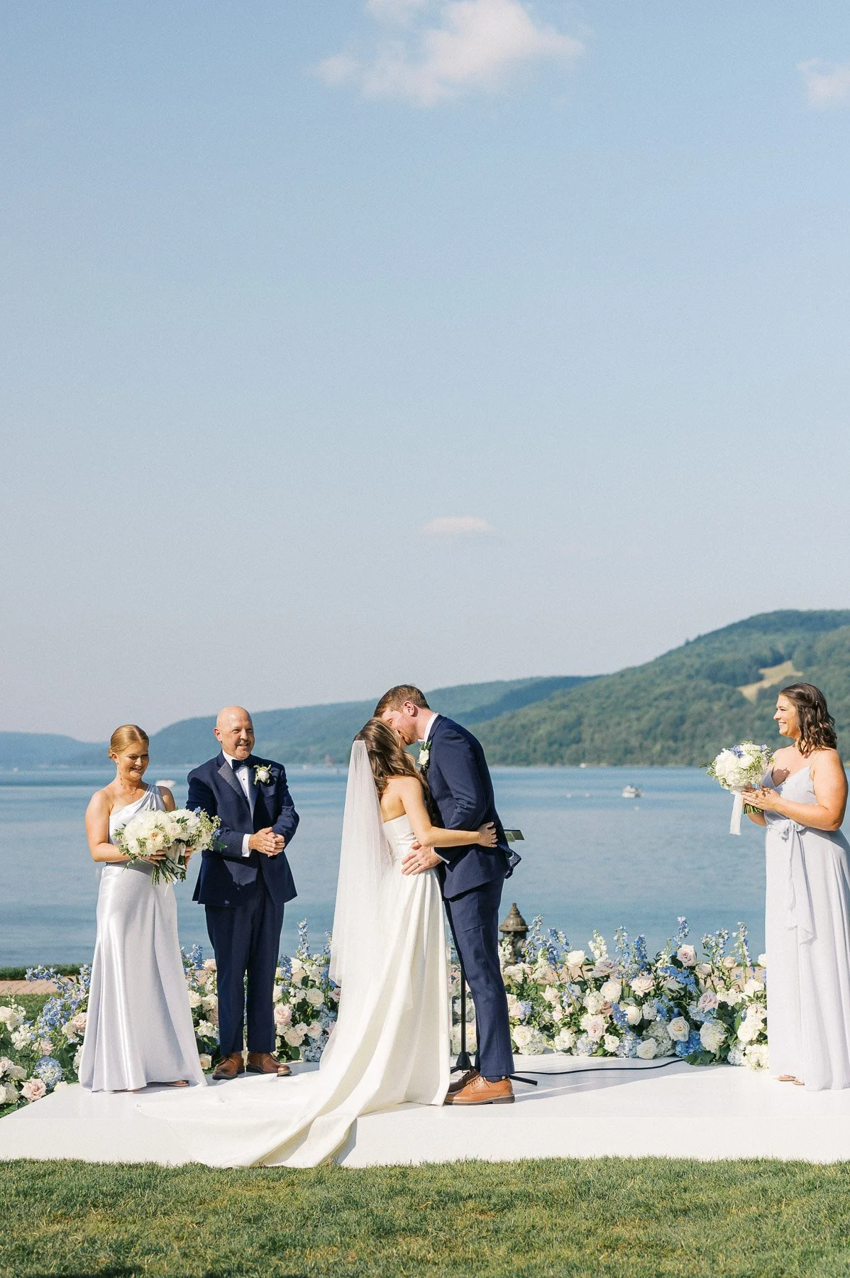 Otesaga Wedding by Michelle Lange Photography-150.jpg