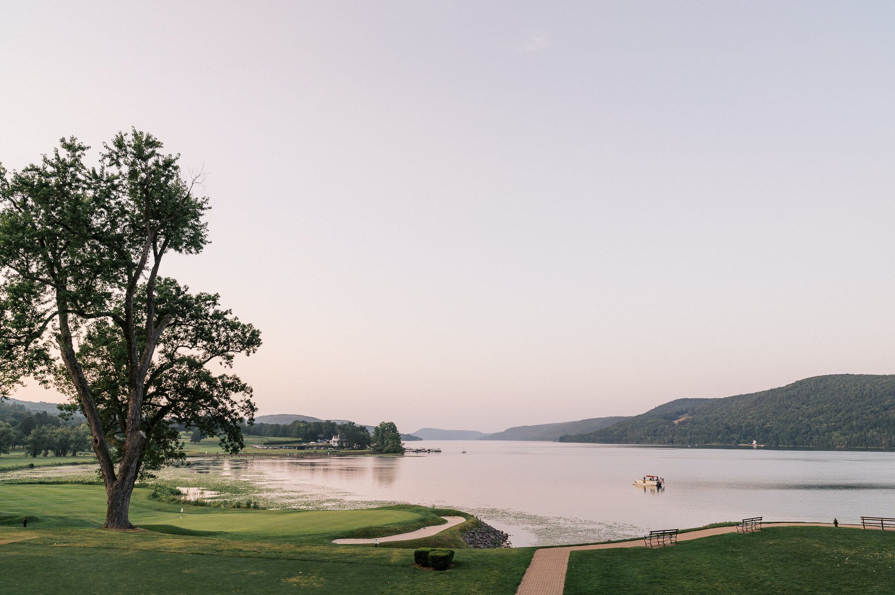 Otesaga Wedding by Michelle Lange Photography-212.jpg