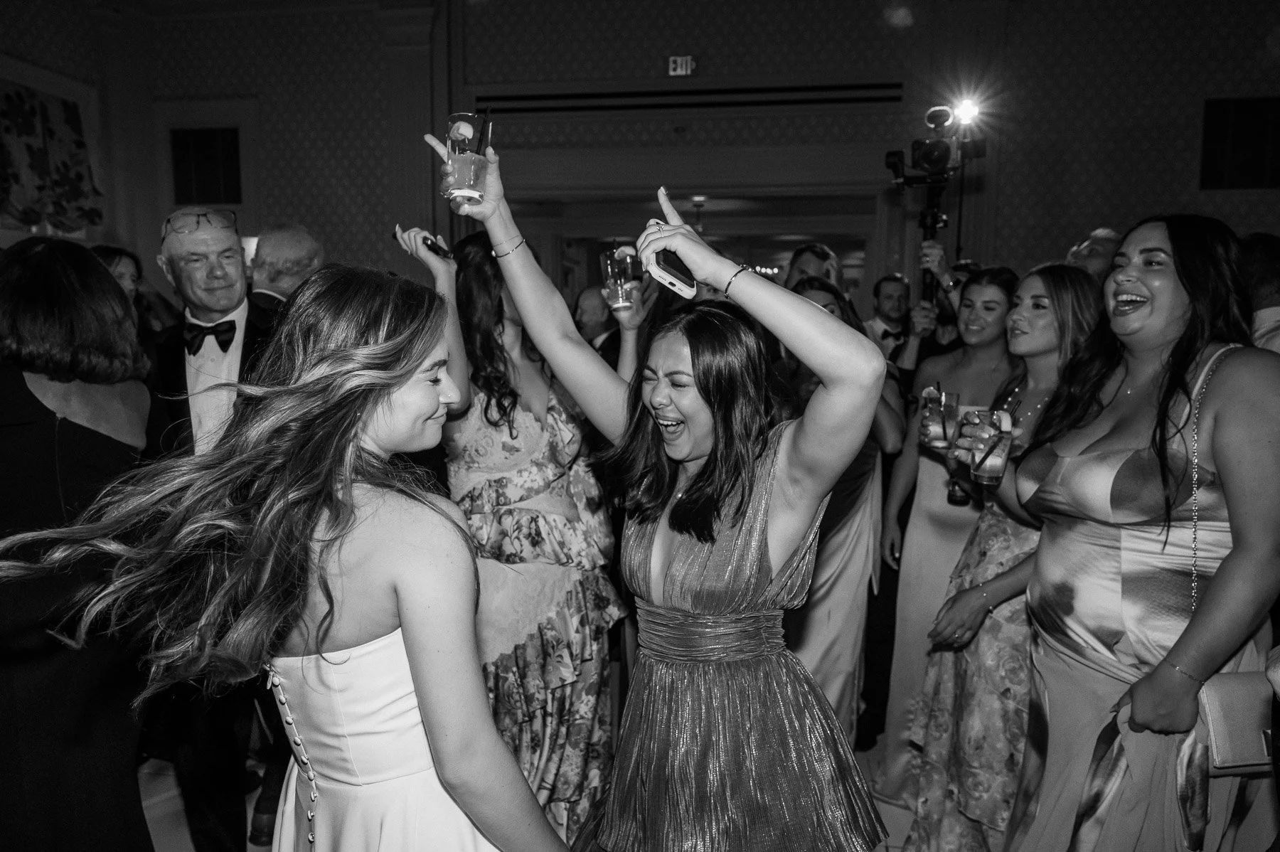 Otesaga Wedding by Michelle Lange Photography-244.jpg