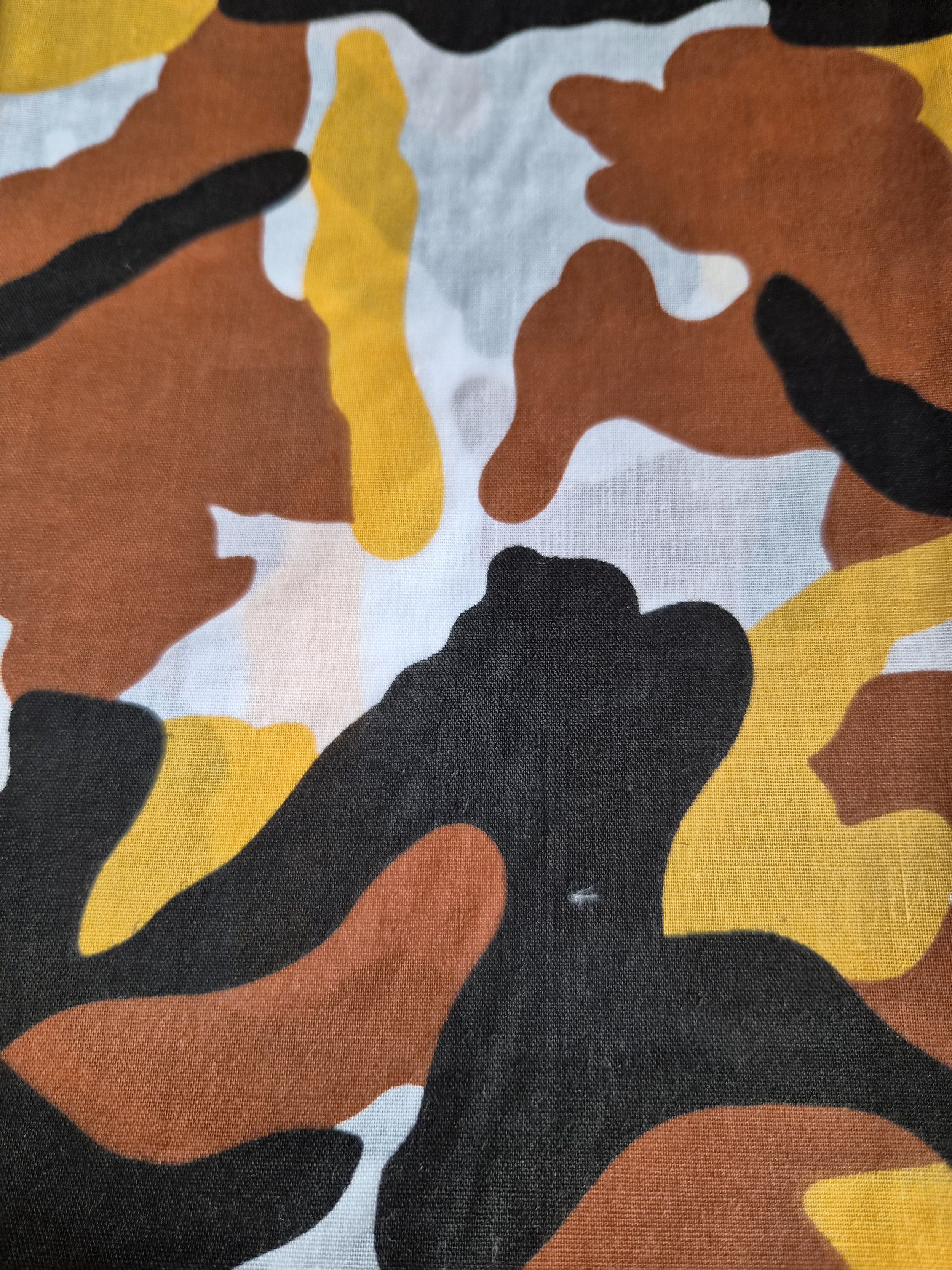 camouflage jungle urban desert yellow.jpg