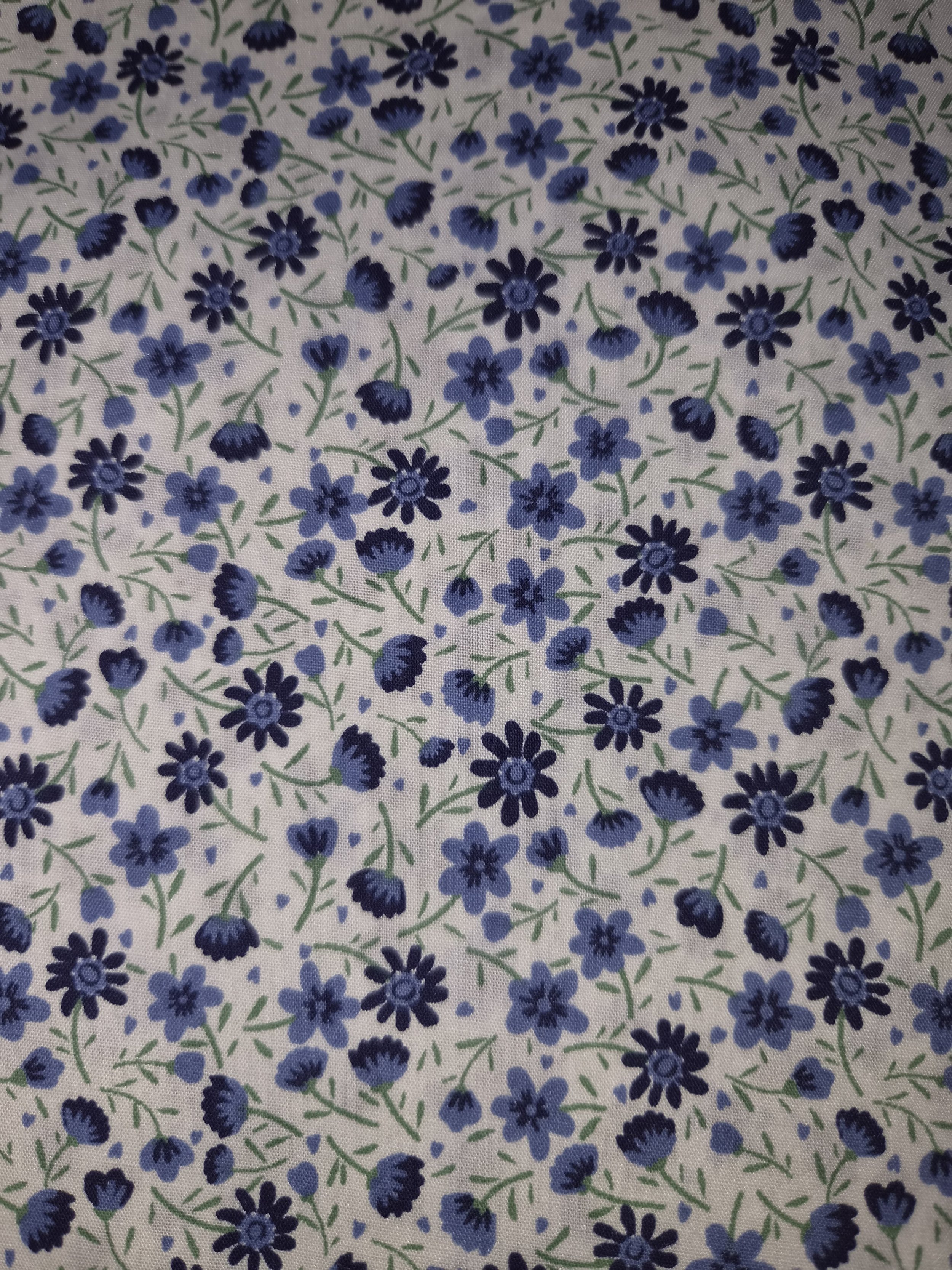 ditsy garden white and blue.jpg
