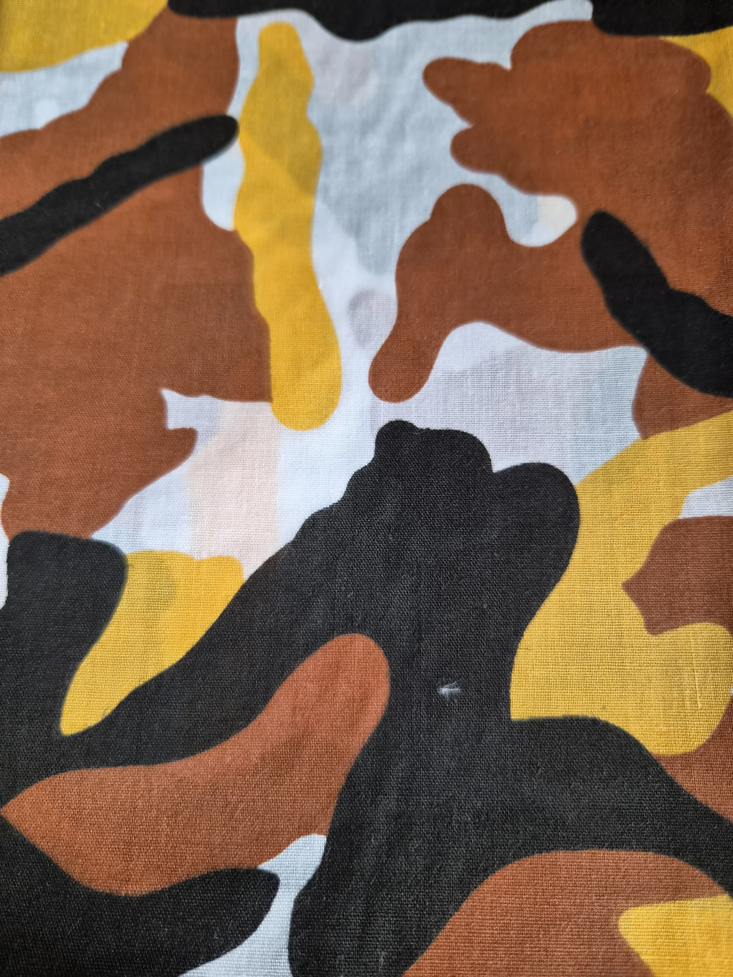 camouflage jungle urban desert yellow.jpg
