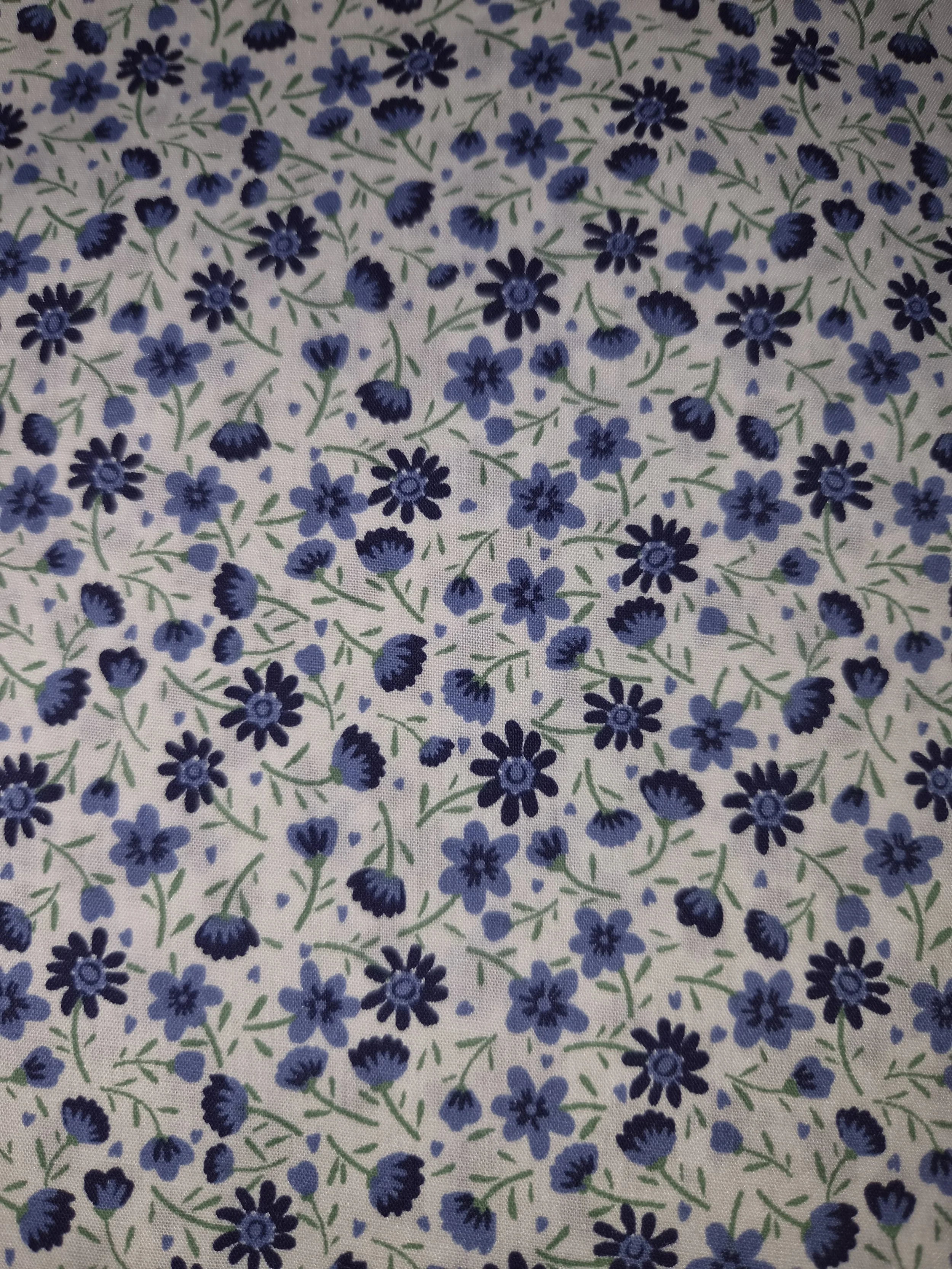 ditsy garden white and blue.jpg