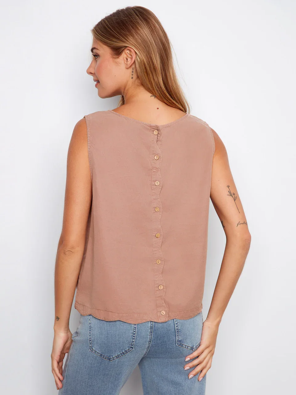 cwb-tencel-sleeveless-scalloped-top-desert-desert-3-c4698173.webp
