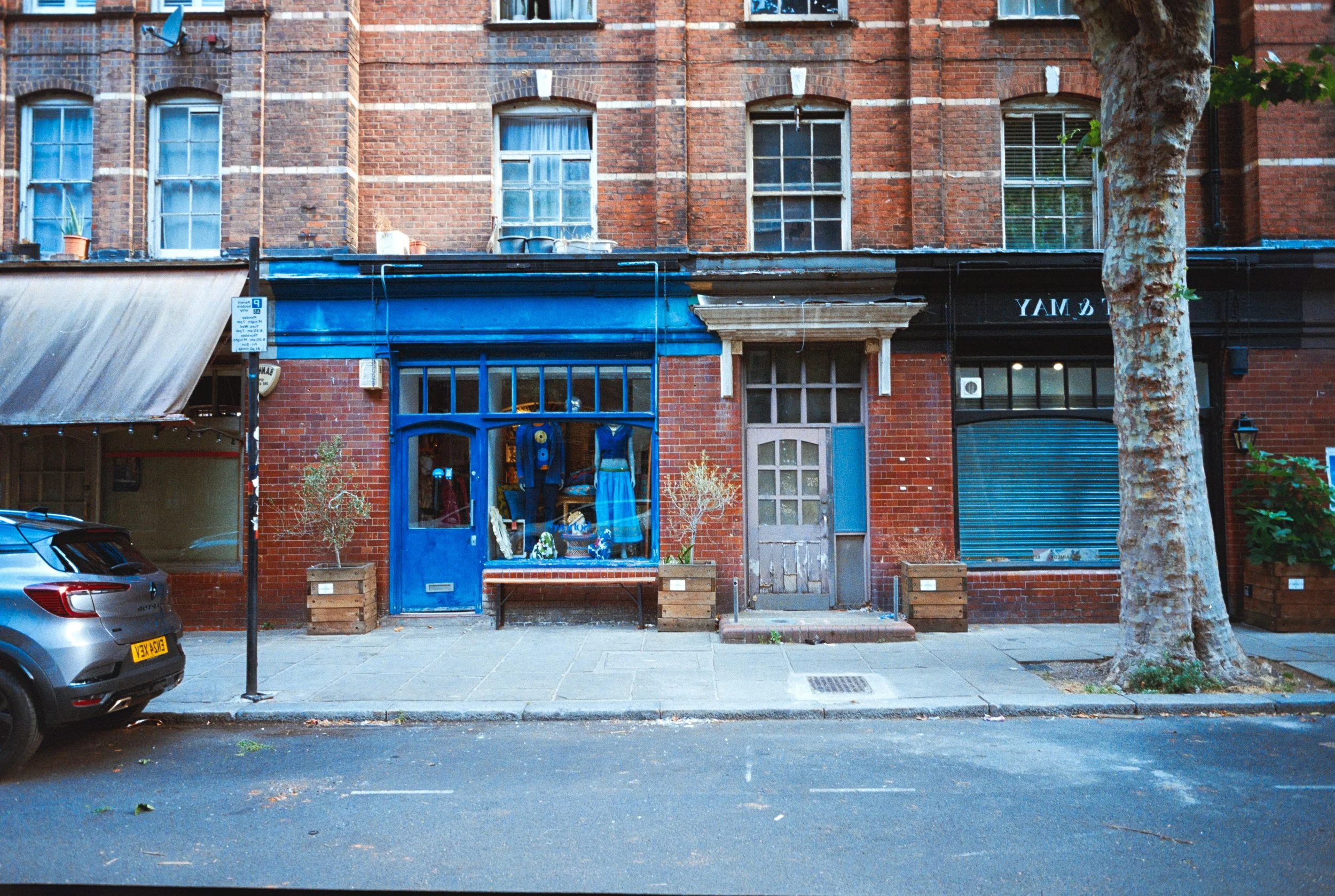Analogue Wonderland Big Film PhotoWalk 2026-32.jpg