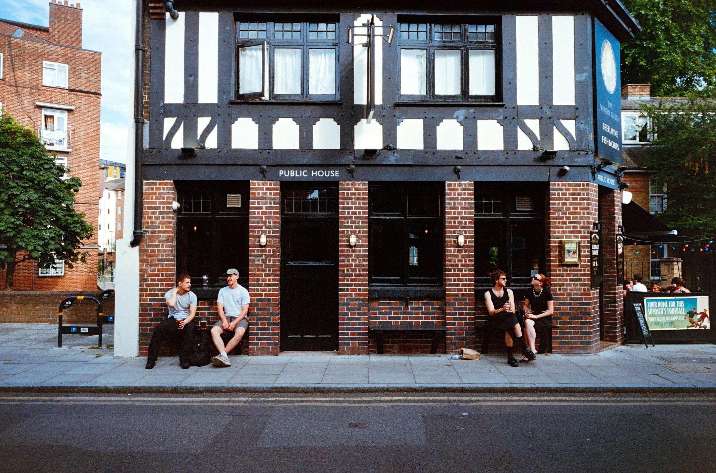 Analogue Wonderland Big Film PhotoWalk 2026-24.jpg