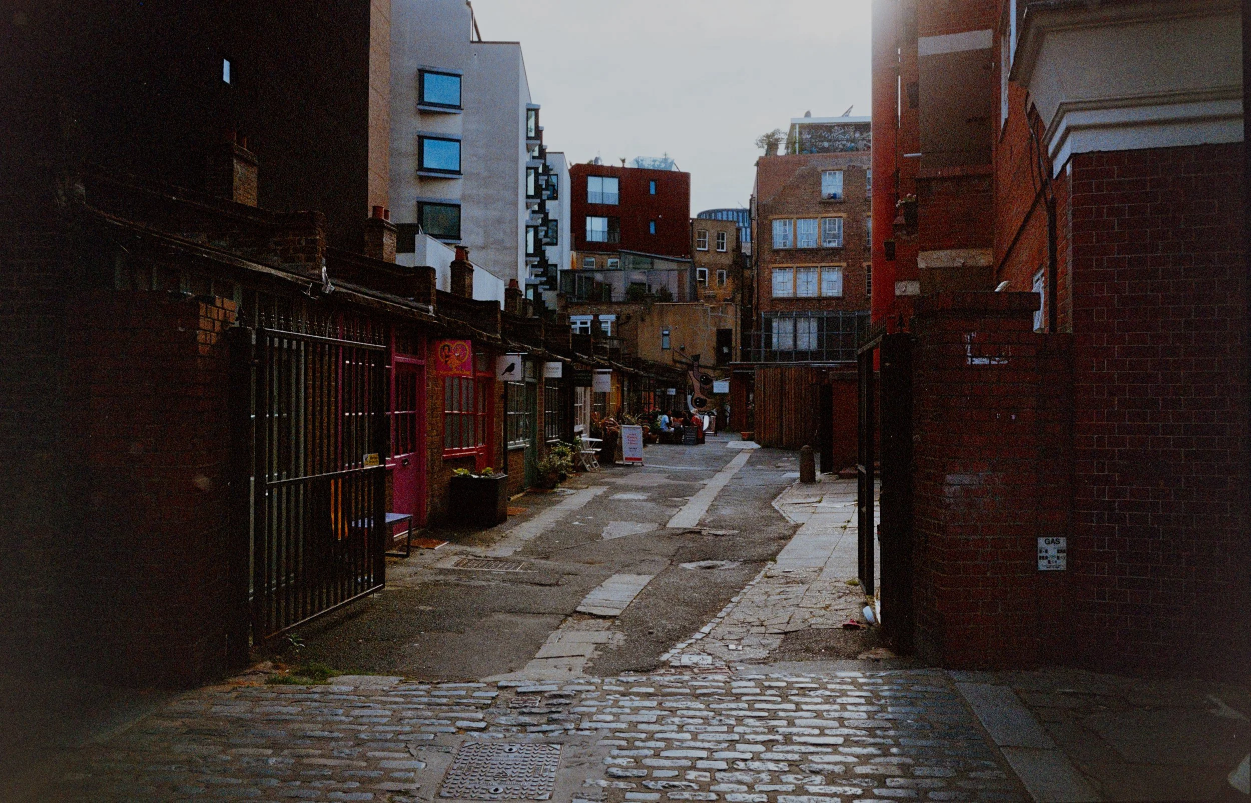Analogue Wonderland Big Film PhotoWalk 2026-33.jpg