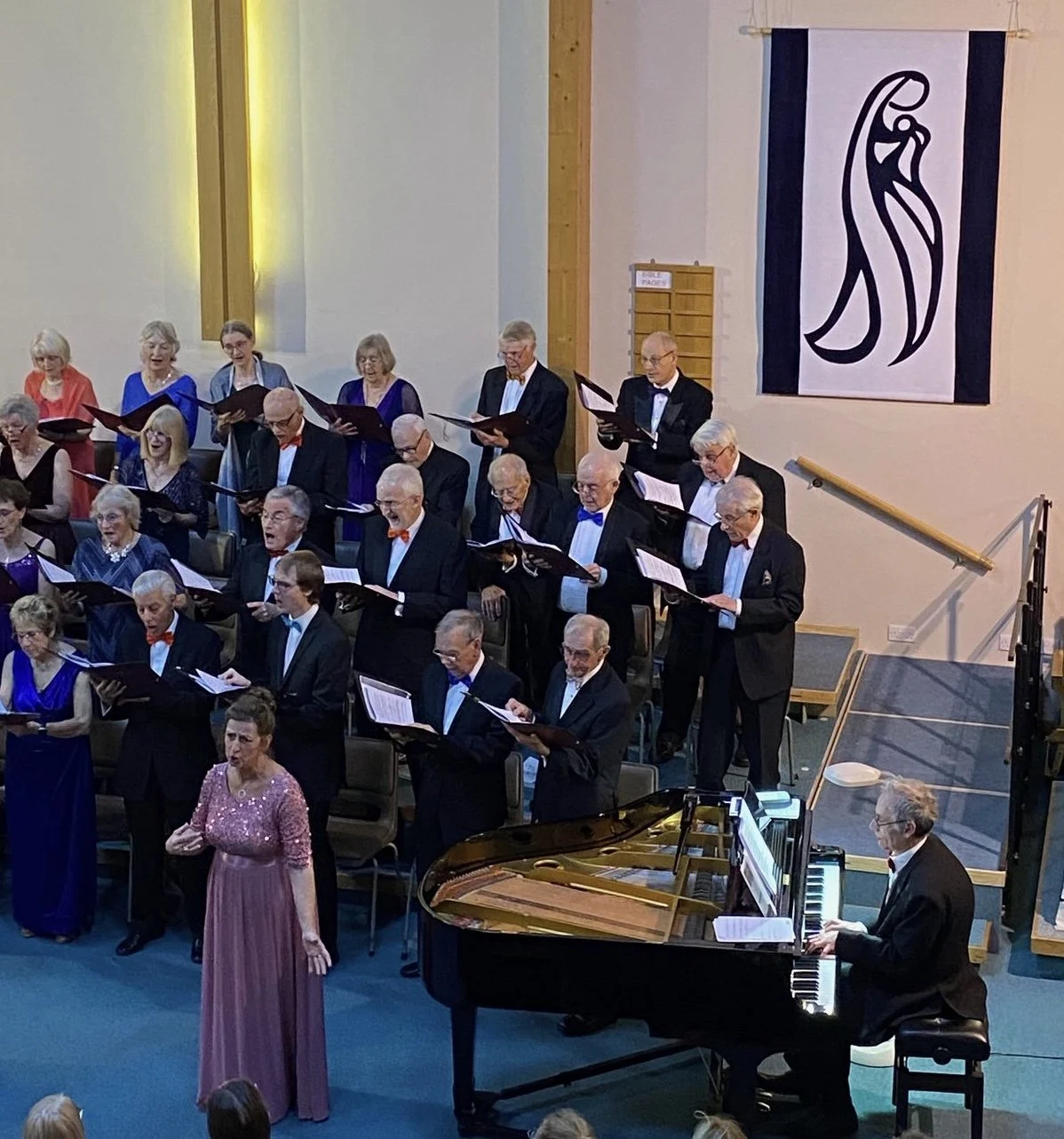 Christmas Concert with the Broadstone Choir