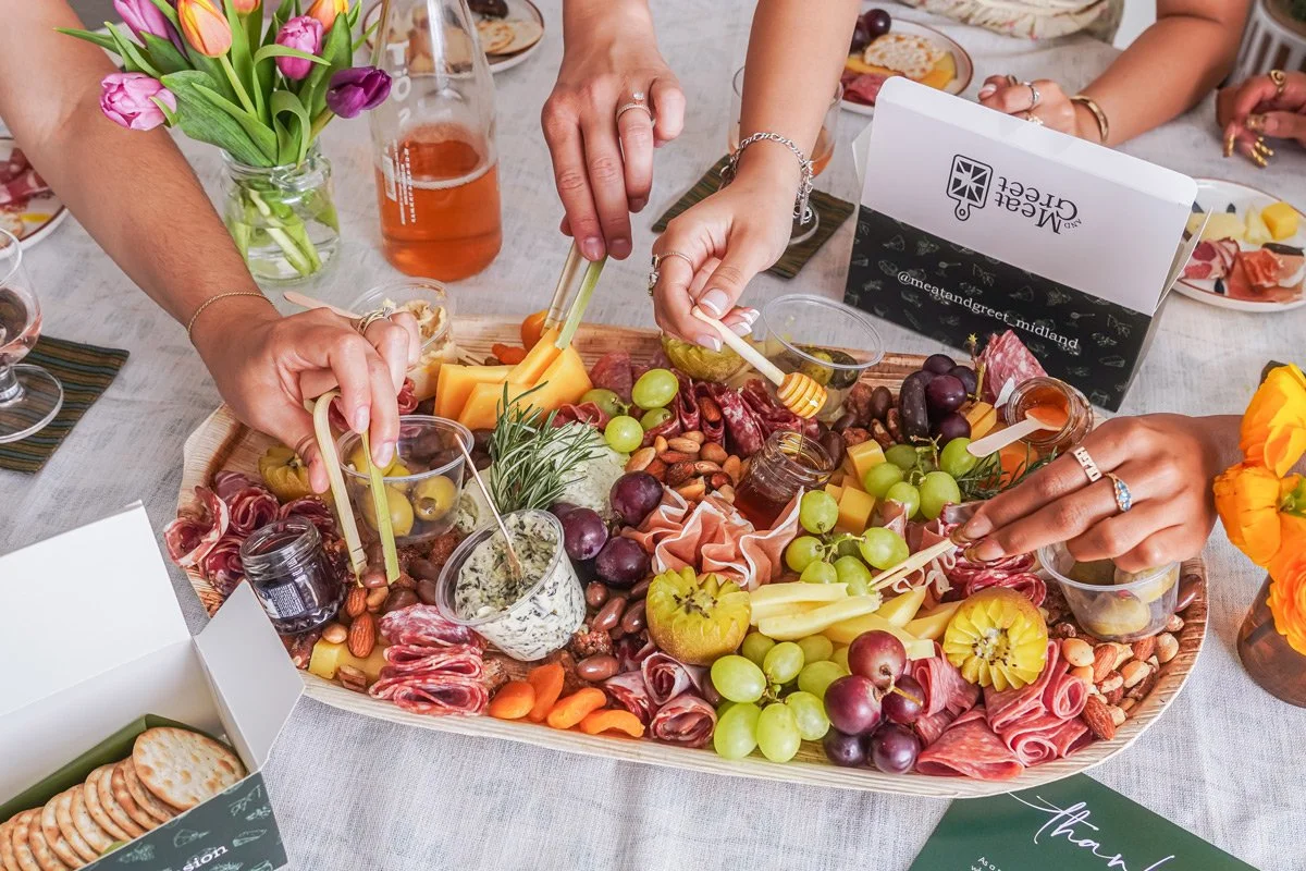 Meat-&-Greet-Midland-Texas-XL_board.jpg