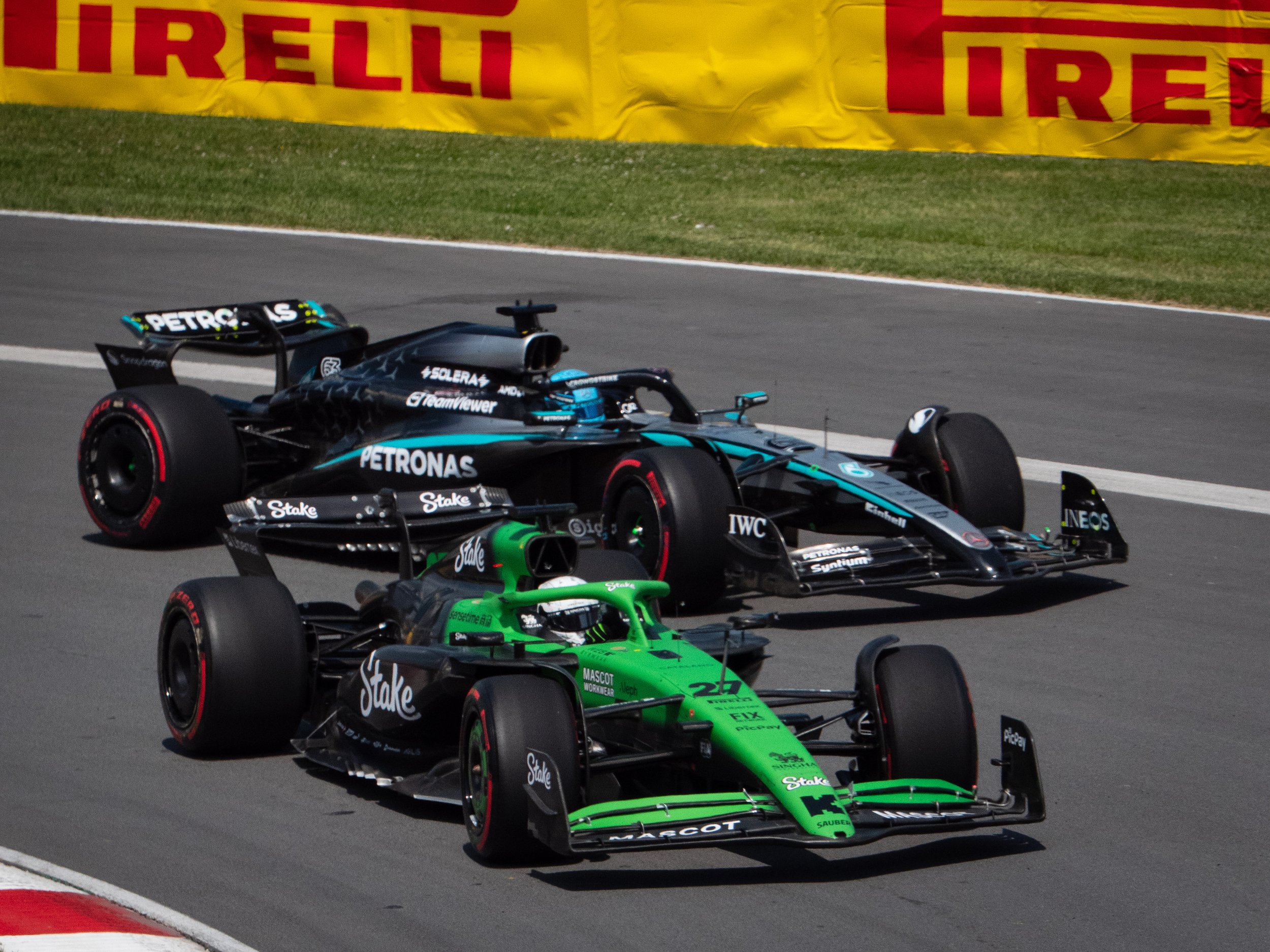Nico Hülkenberg & George Russell ƒ/8 | 1/4000 | 150mm
