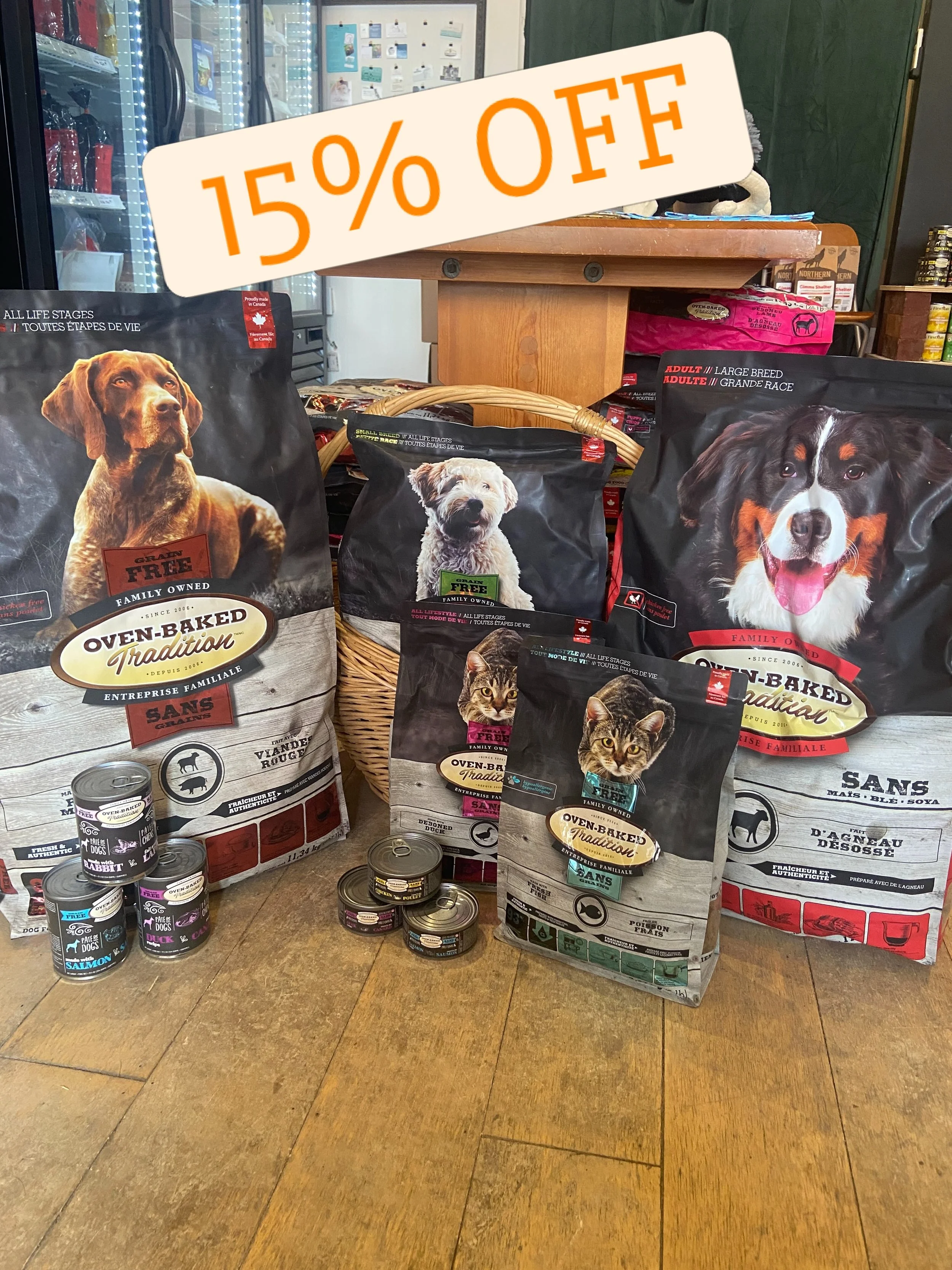 Start the carrrrr🚙💨
All @ovenbakedtradition_ca food is 15% off @dukesporthope until July 21st🎉
🐈Cat✅
🐶Dog✅
👅Dry food✅
👅Cans✅

Need to stock up? Thinking about switching to a 🇨🇦healthy baked option for your furry pals? Now is a great time!
Se