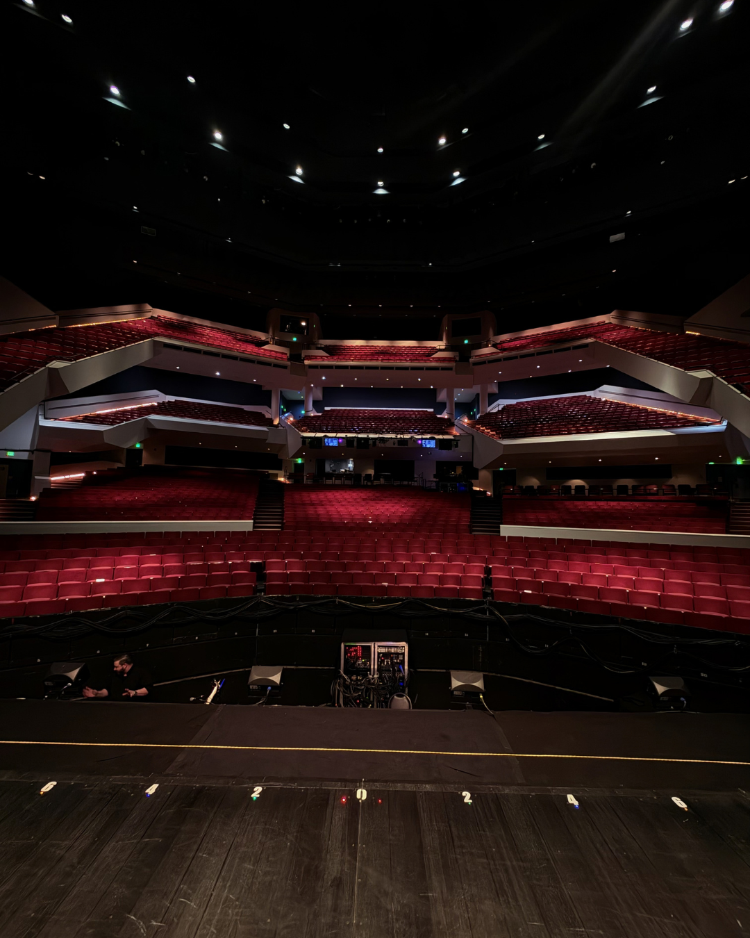 Treston J. Henderson - Spotlight Broadway Intensive - Oak Rideg Tenessee - Young Actors - Dancer - Singer - Actor - Young Performers - Train for Broadway - Broadway Internships - Aspiring Performers - Tenessee Actors - Theatre Teacher - Vocal Coach