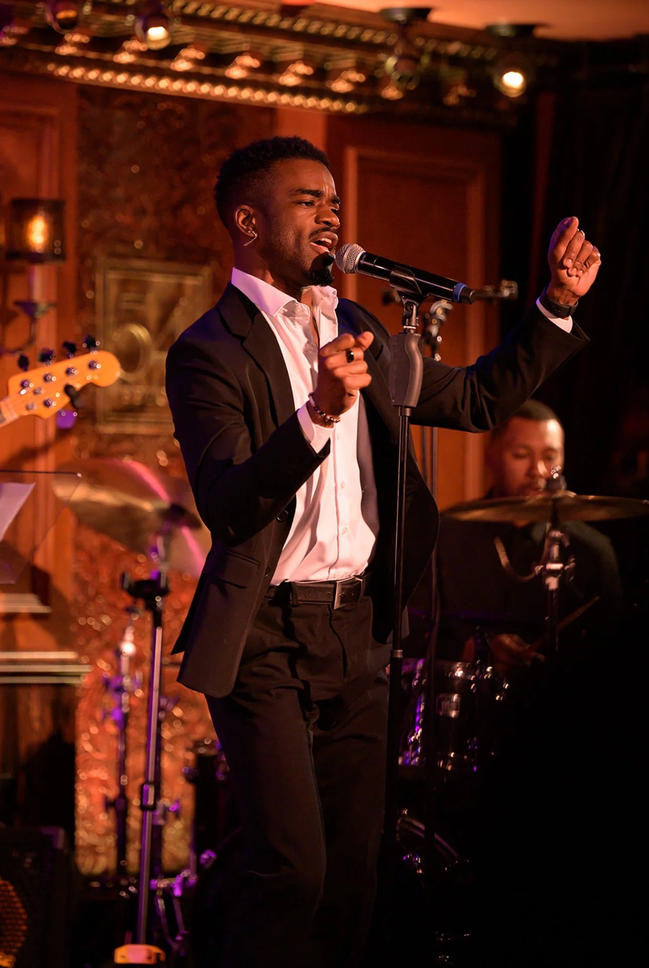 Treston J. Henderson - Spotlight Broadway Intensive - Oak Rideg Tenessee - Young Actors - Dancer - Singer - Actor - Young Performers - Train for Broadway - Broadway Internships - Aspiring Performers - Tenessee Actors - Theatre Teacher - Vocal Coach