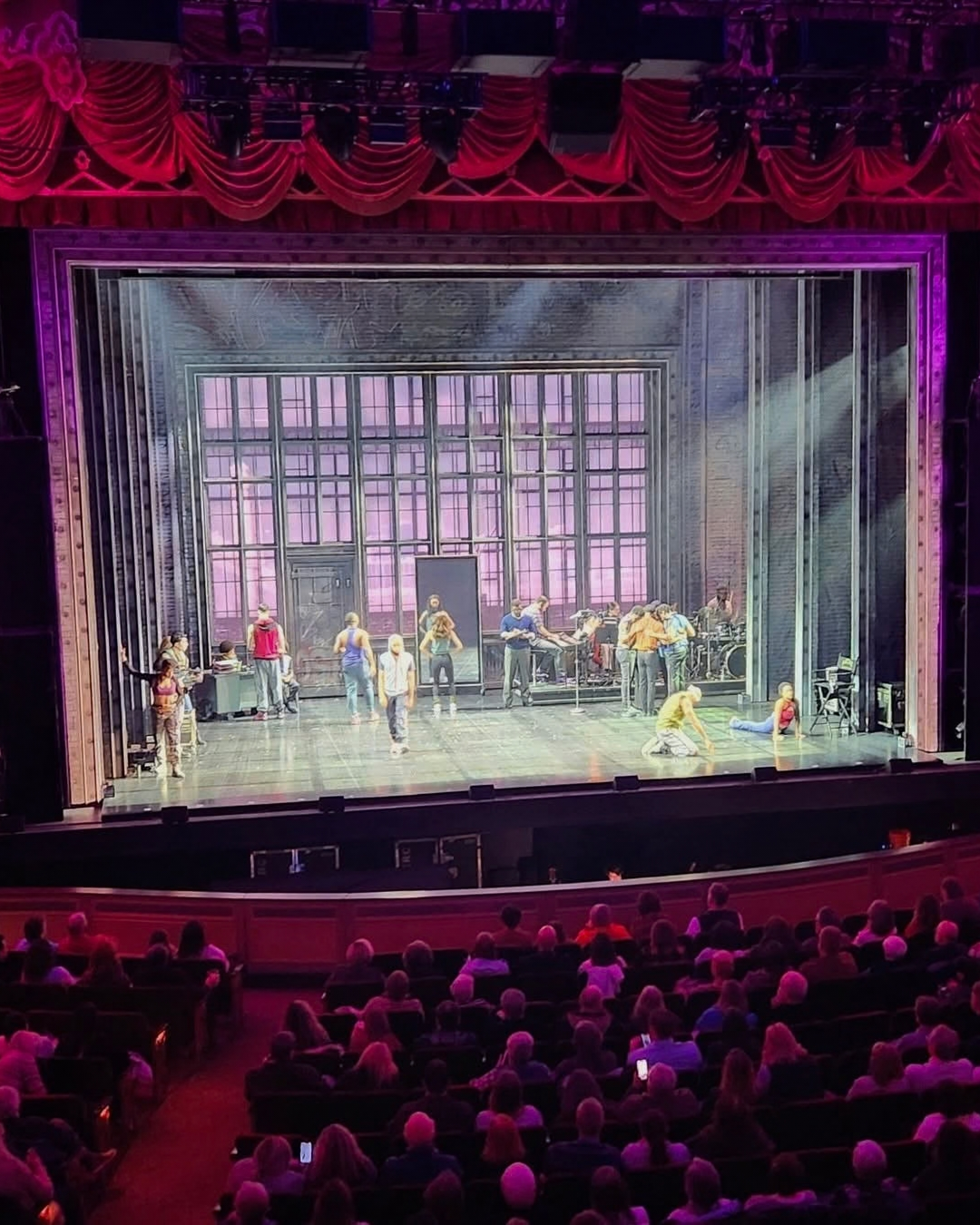 Treston J. Henderson - Spotlight Broadway Intensive - Oak Rideg Tenessee - Young Actors - Dancer - Singer - Actor - Young Performers - Train for Broadway - Broadway Internships - Aspiring Performers - Tenessee Actors - Theatre Teacher - Vocal Coach