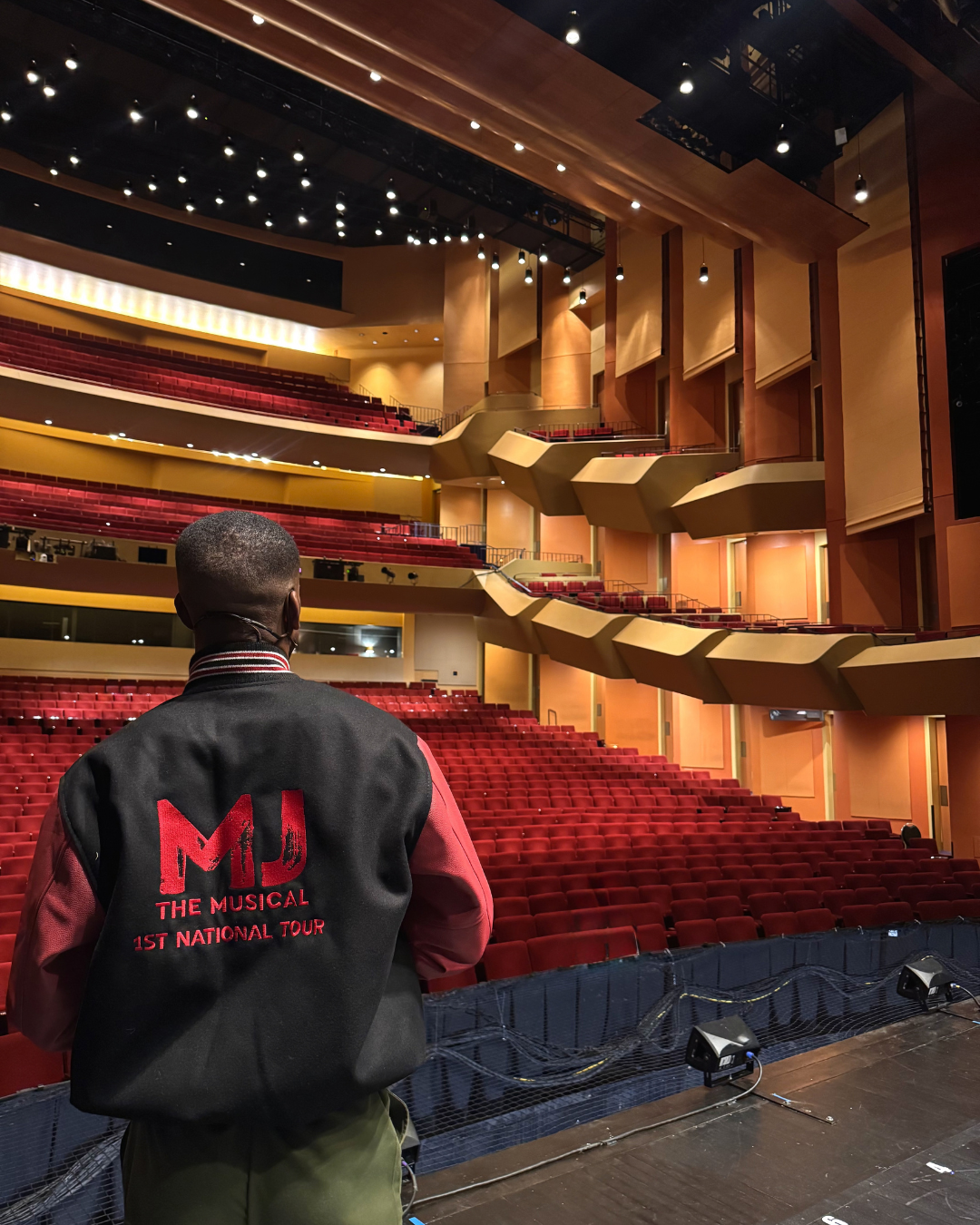 Treston J. Henderson - Spotlight Broadway Intensive - Oak Rideg Tenessee - Young Actors - Dancer - Singer - Actor - Young Performers - Train for Broadway - Broadway Internships - Aspiring Performers - Tenessee Actors - Theatre Teacher - Vocal Coach