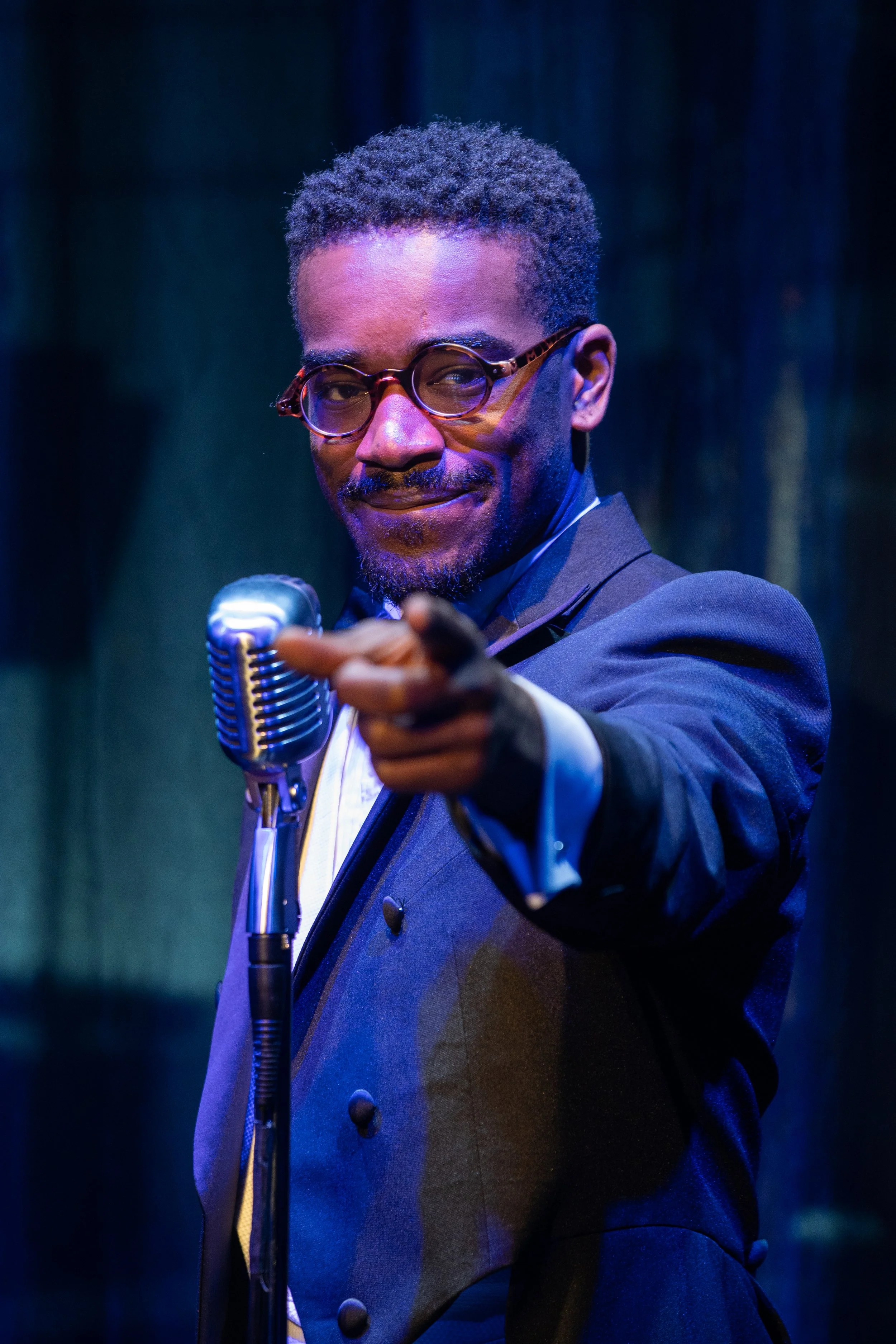 Treston J. Henderson - Spotlight Broadway Intensive - Oak Rideg Tenessee - Young Actors - Dancer - Singer - Actor - Young Performers - Train for Broadway - Broadway Internships - Aspiring Performers - Tenessee Actors - Theatre Teacher - Vocal Coach