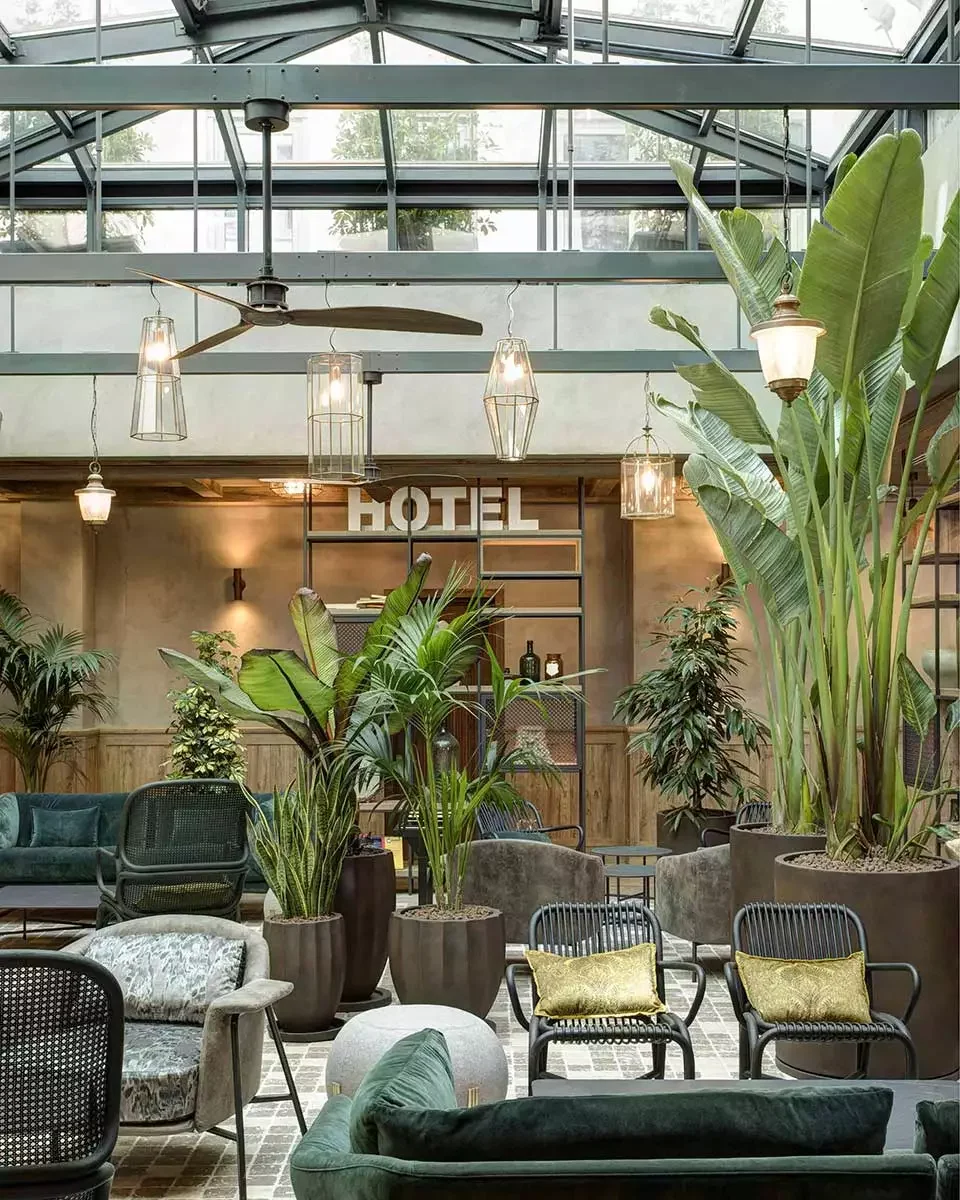 lobby-DoubleTree-by-Hilton-Rome-Monti.webp