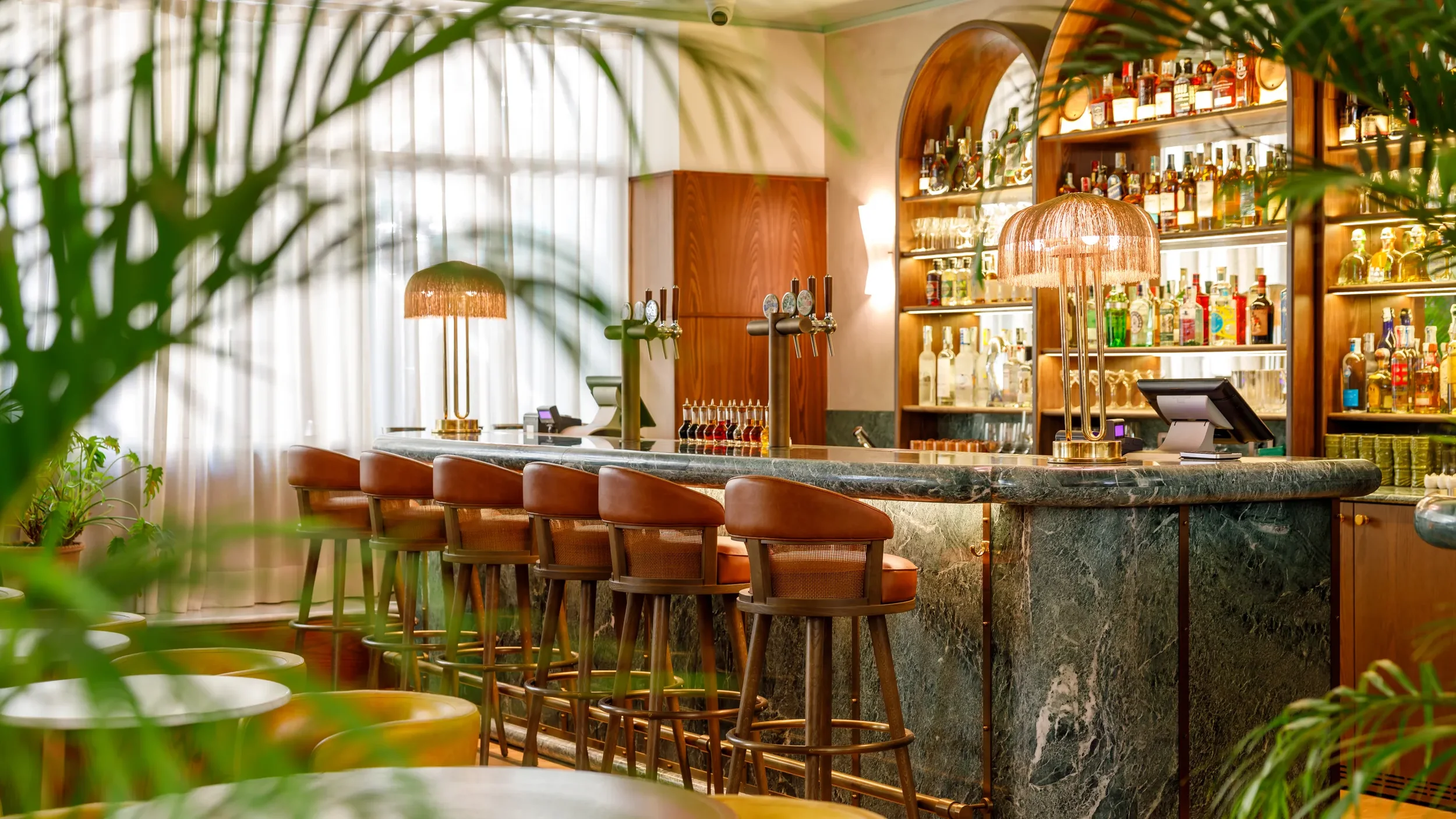 The Hoxton Rome_Beverly Bar_Interiors_04.webp