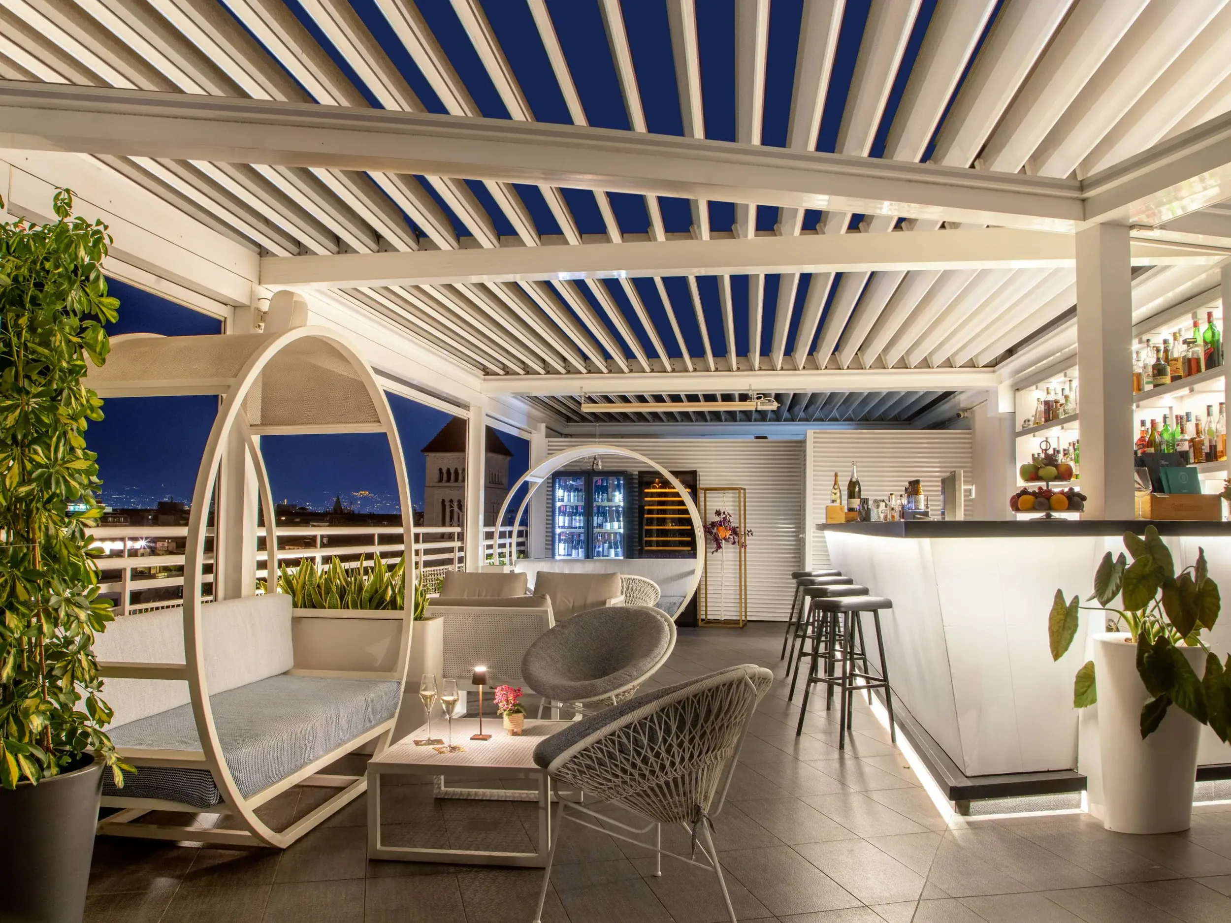 ROMJD-P0112-Terrazza-Borghese-The-Tribune-Bar.4x3.webp