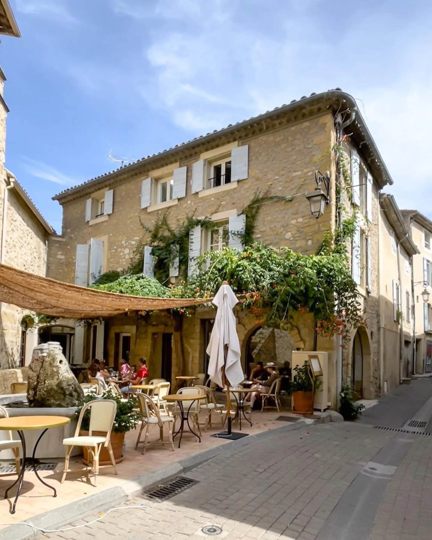 Family exploring historic streets in Europe during a custom family vacation itineraryCustom honeymoon planning for unforgettable European escapes.