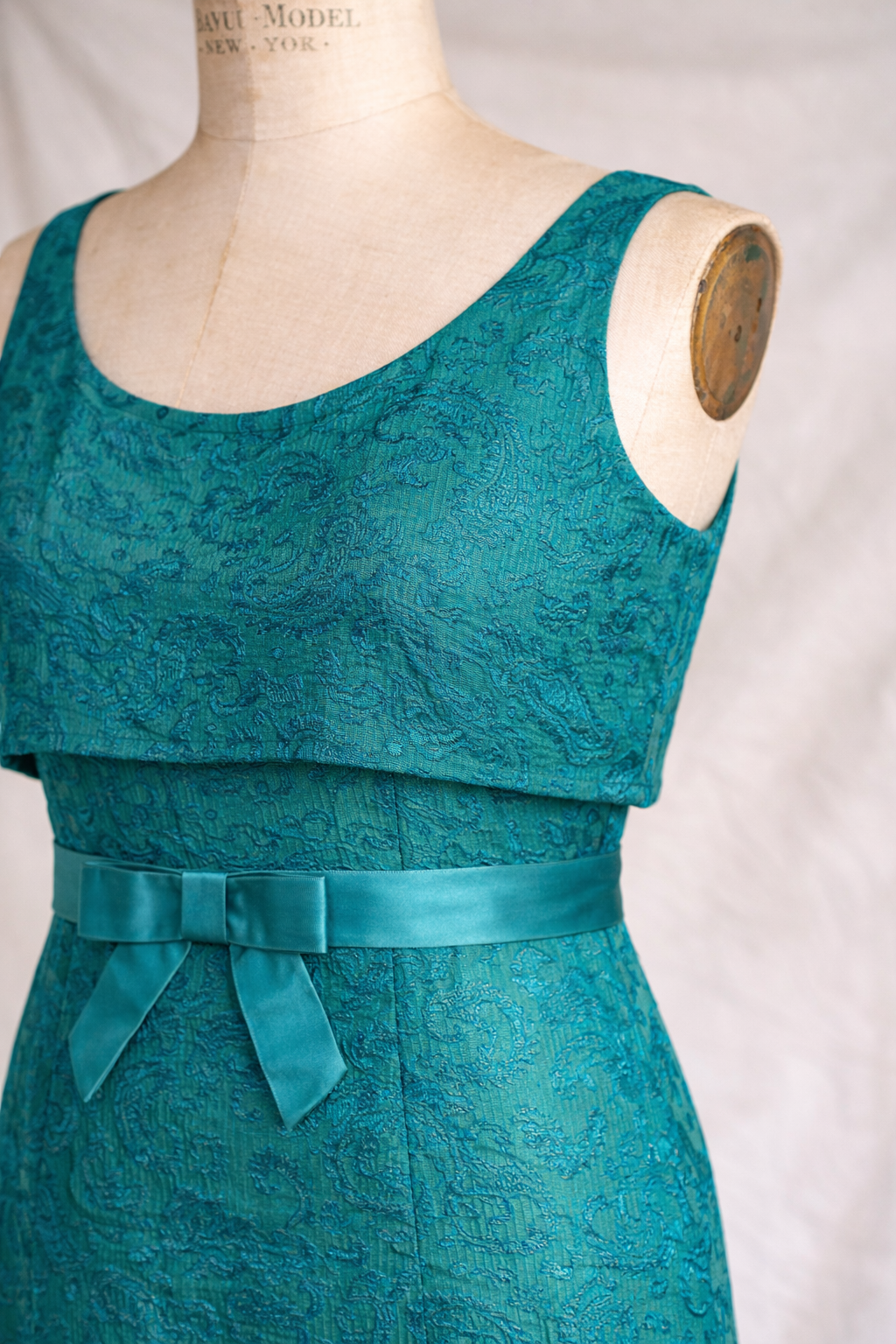 teal and green dress front detail.PNG