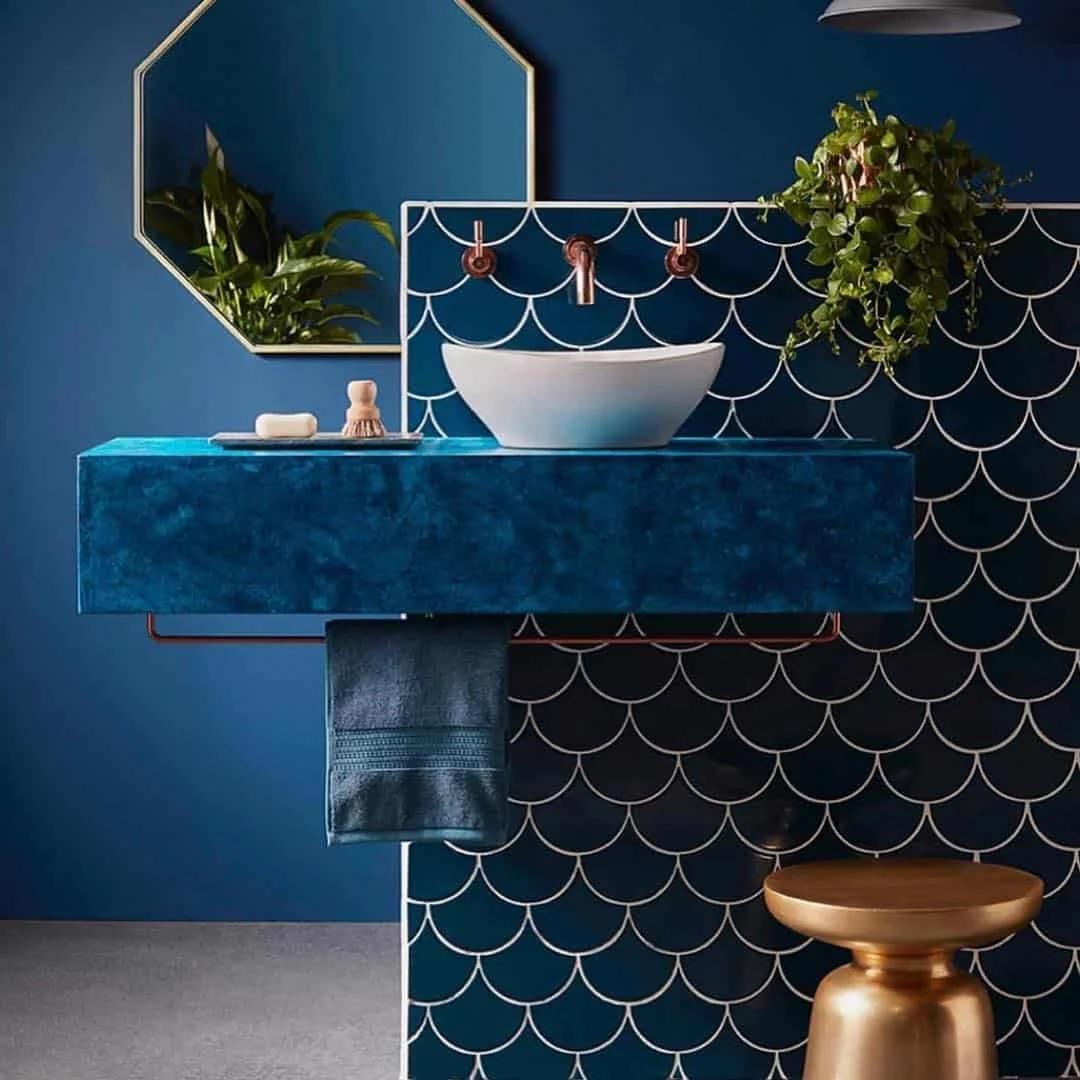 CERAMICA ESCAMA AZUL