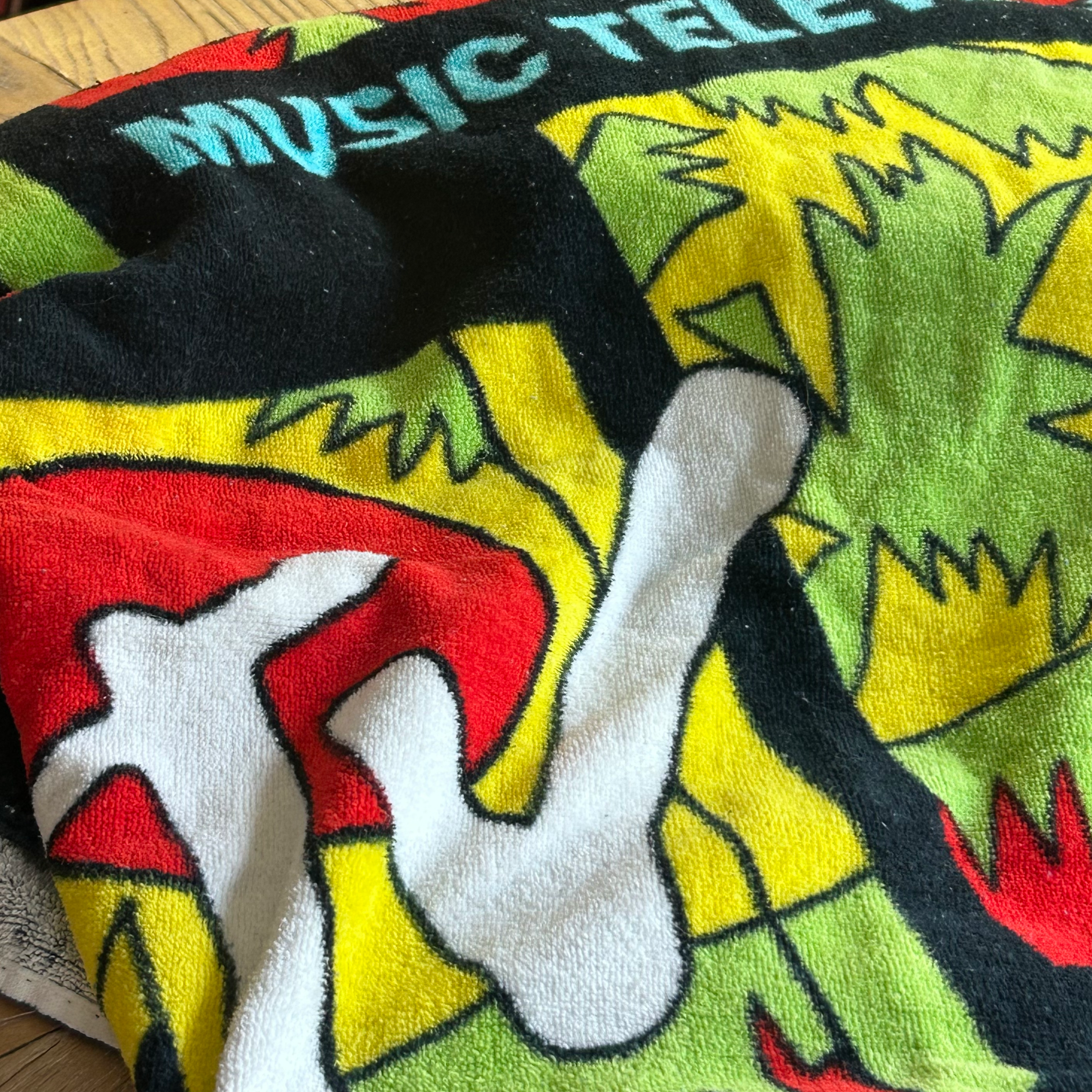 90'S MTV SPRING BREAK JUKEBOX TIME CAPSULE