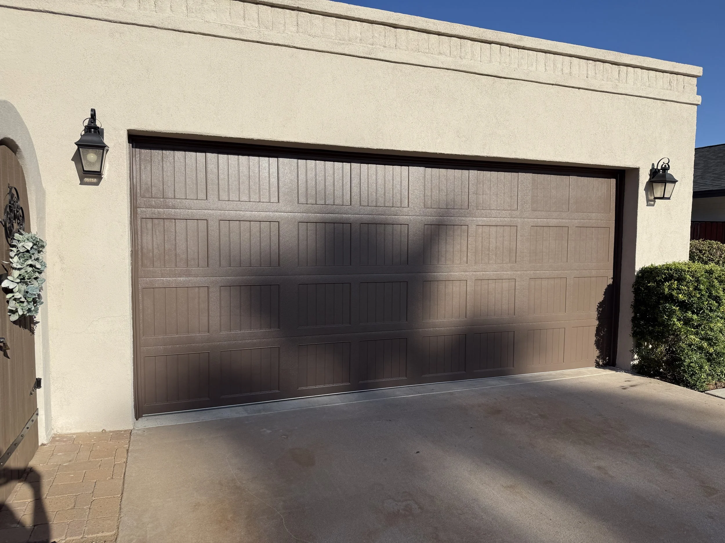 GARAGE DOOR