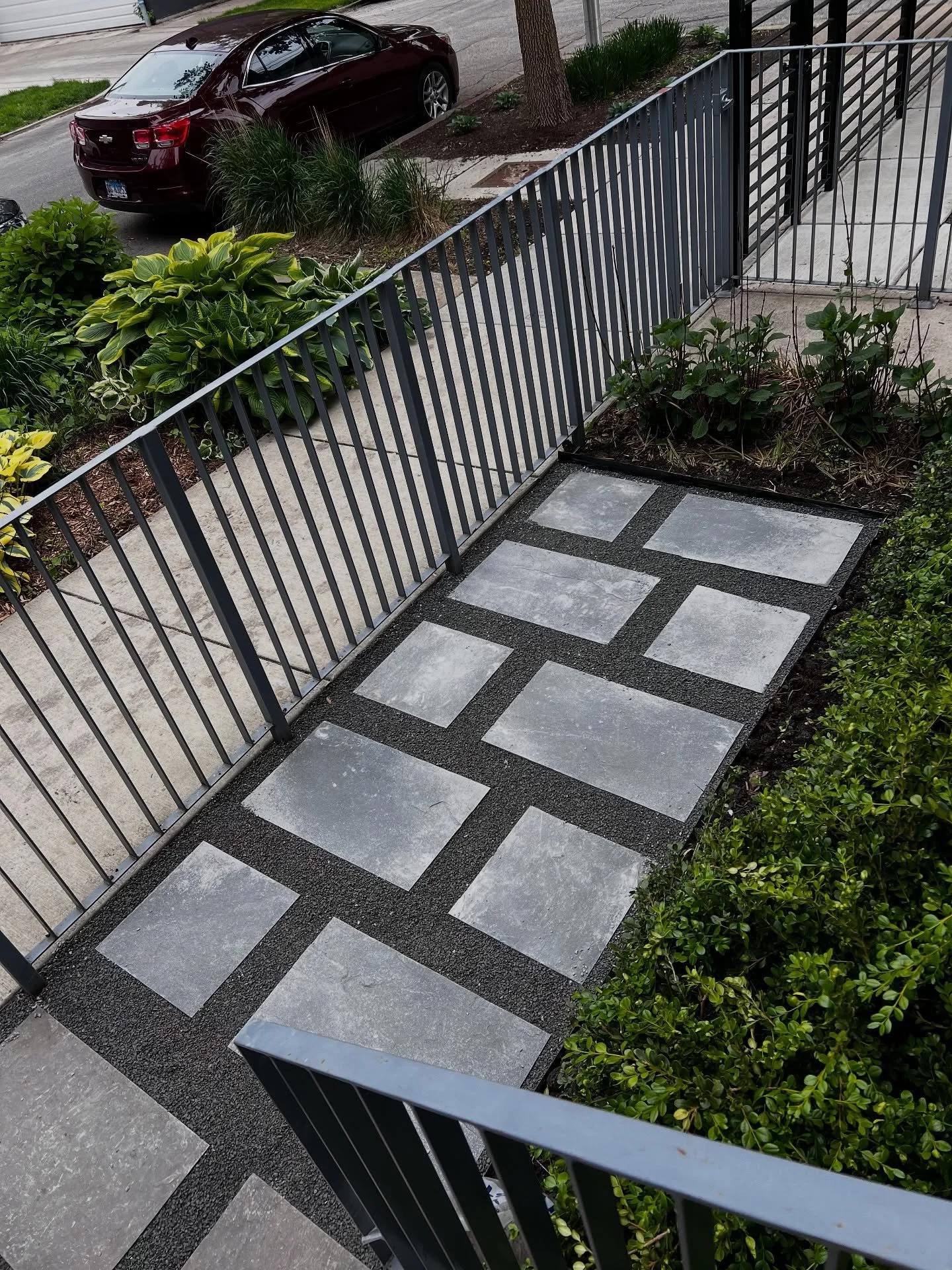 Simplicity! 

#unilock #landscapersofchicago #followthefern #brickpavers