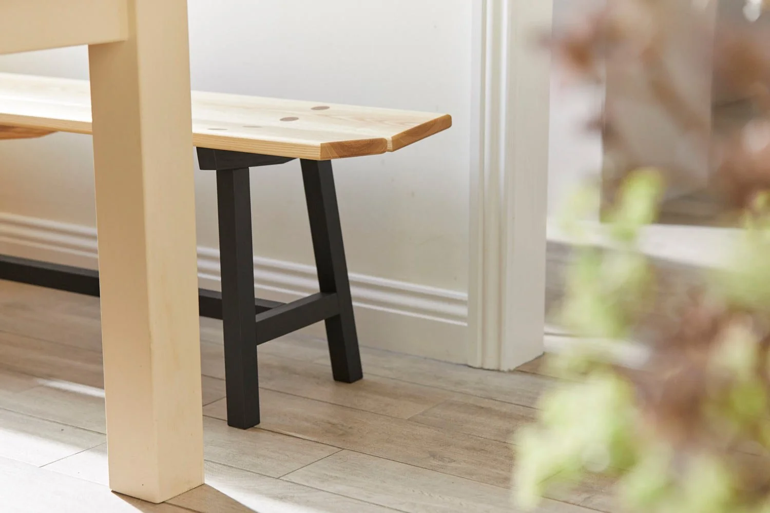 Handmade wooden bench by Richard Pearce, Cornwall