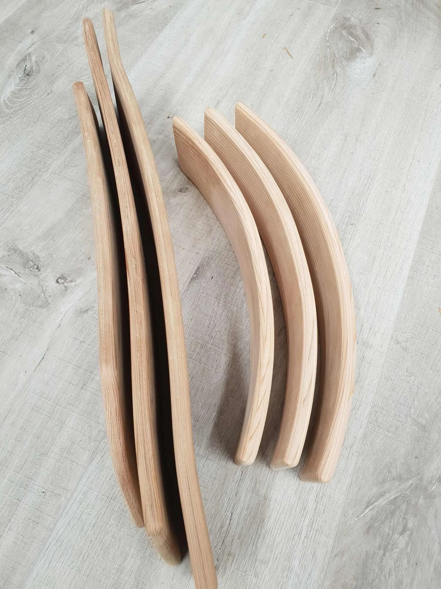 Shaped cedar wood chair slats