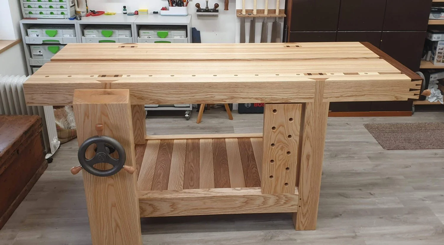 Custom handdmake Roubo style workbench