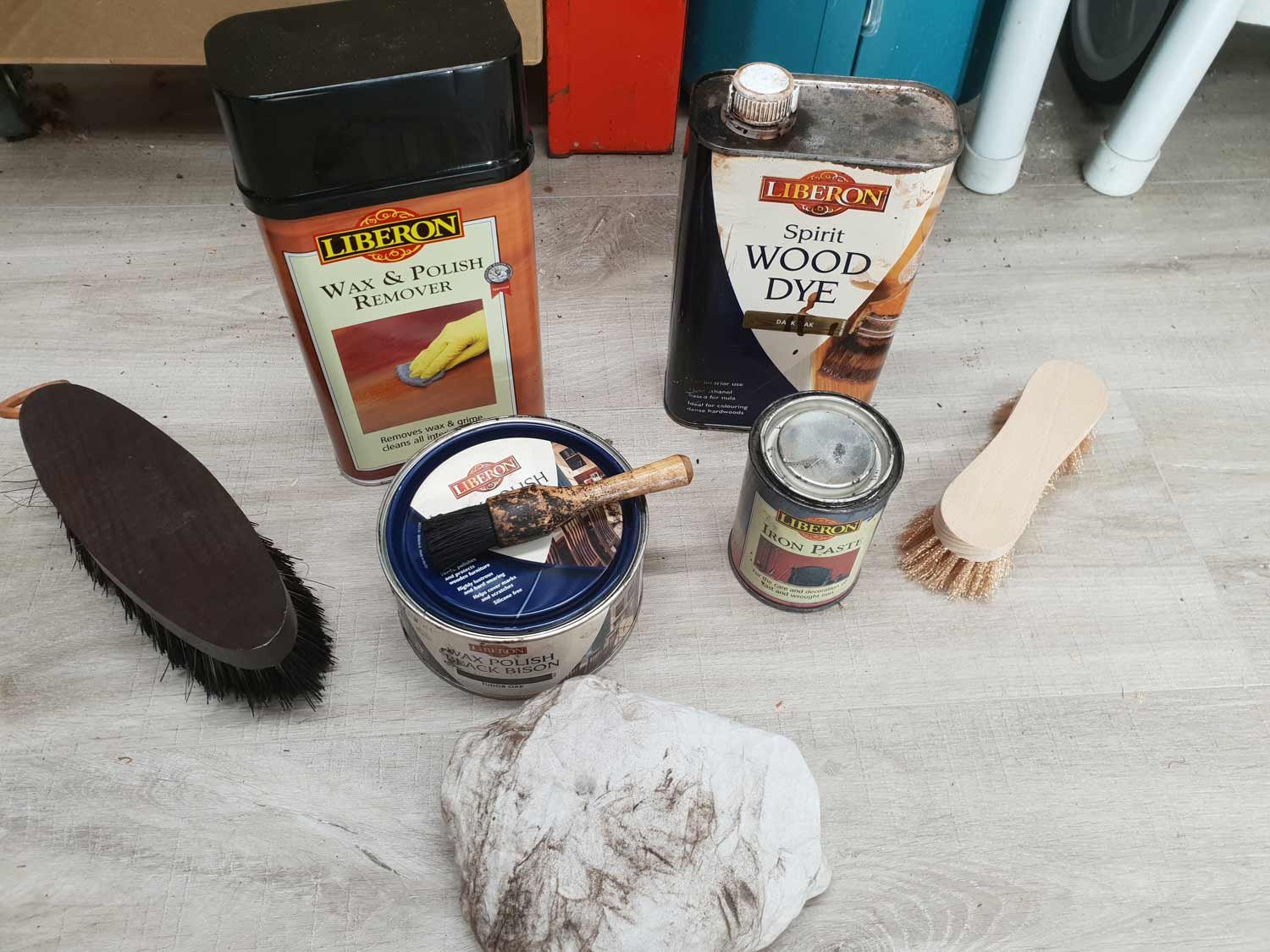 Iron paste and wood stain