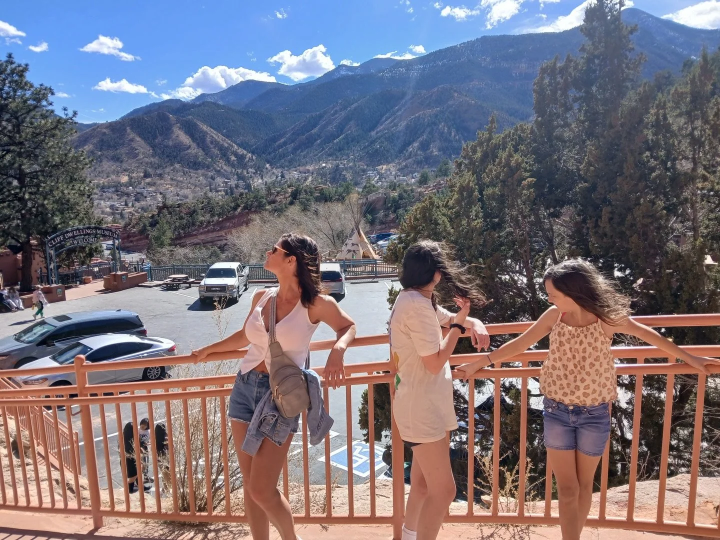 My Lord, my God&hellip;
sometimes You remind me You&rsquo;re near
in the most breathtaking ways.

Standing there looking at the sky,
my heart just whispered back:

I see You too.

&ldquo;I touch the sky when my knees hit the ground.&rdquo;

#God #gra