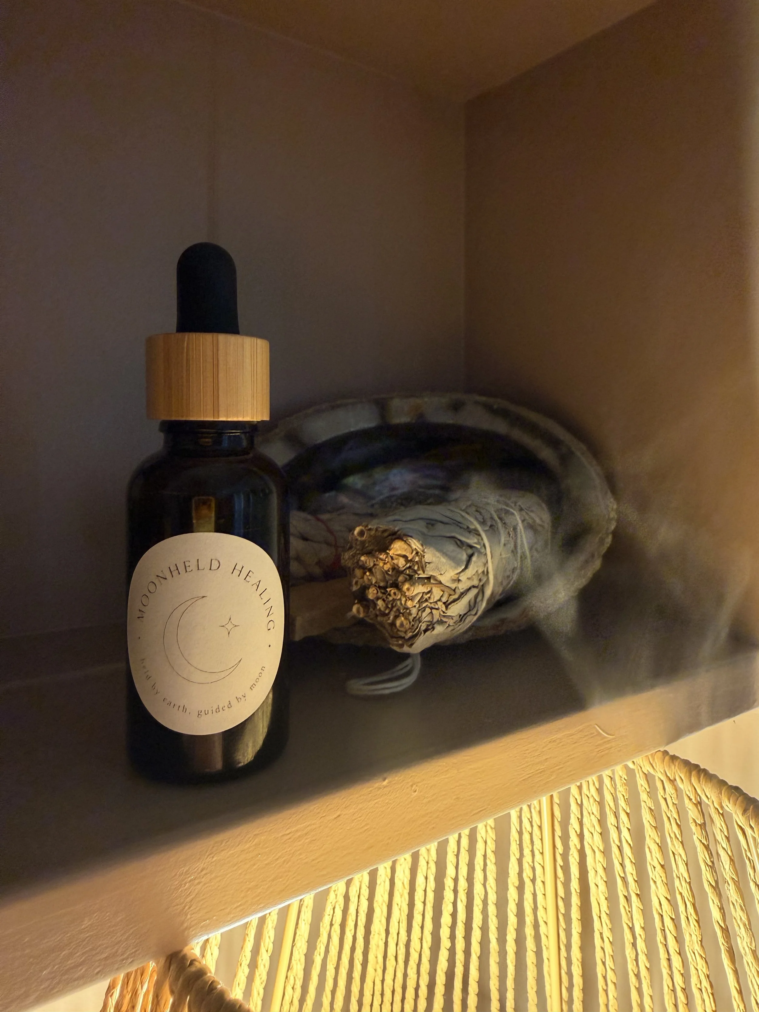 Moonheld Botanical Facial oil
