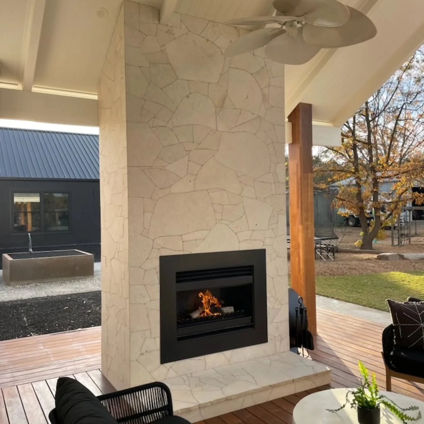 Mandurang. 

Limestone cladding out at our Mandurang project. I'm pretty happy with how this one turned out. 

@bklandscapes 

#stonecladding #stonework #limestone #landscaping #ResidentialLandscaping #bendigobusiness #landscapingvictoria #landscapin