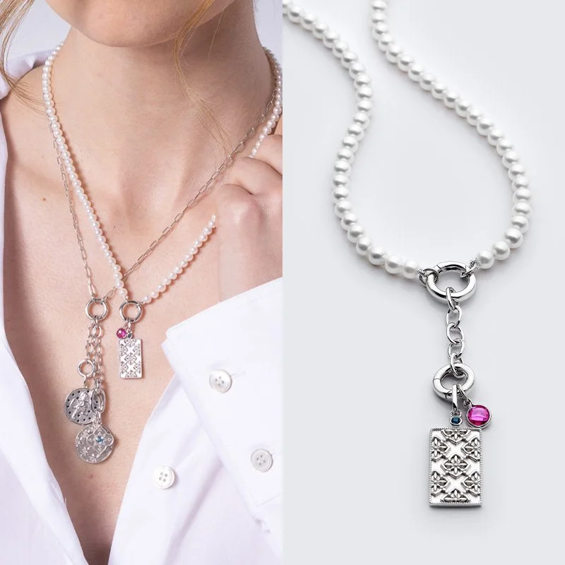 Charming Chic