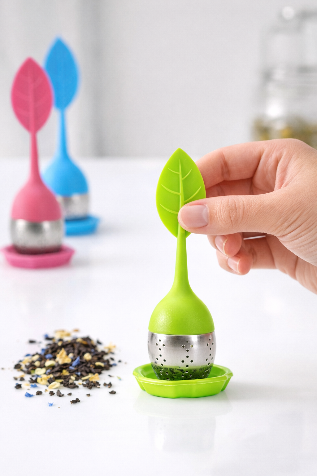 Good Vibes silicone tea steeper reusable loose leaf tea infuser with tea leaves