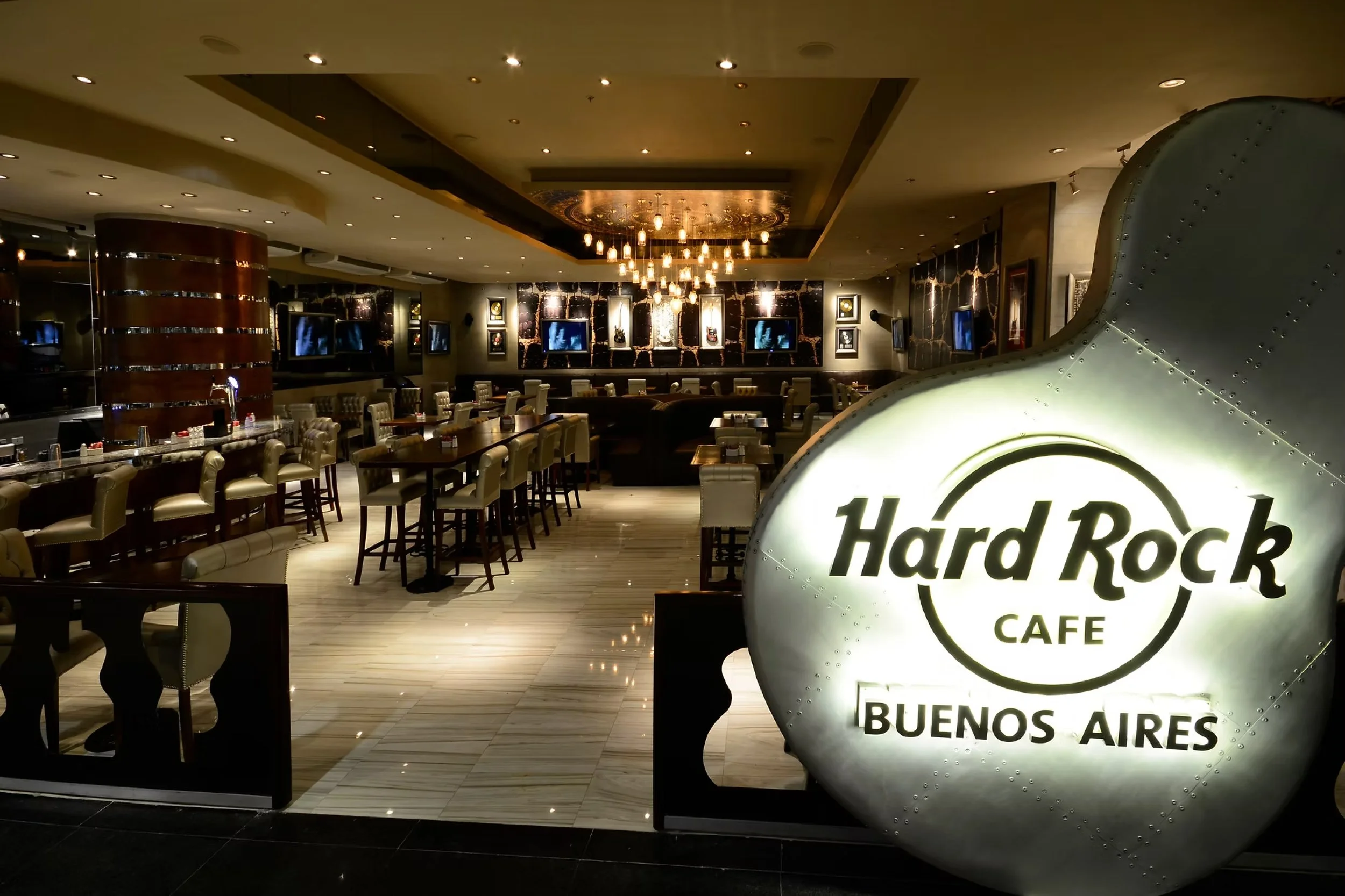 RESTAURANTE HRC RECOLETA.jpg
