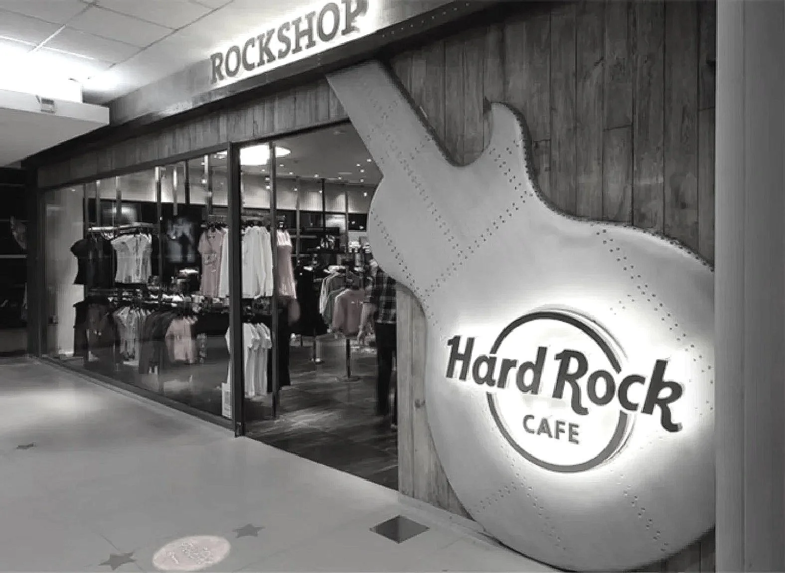 Retail and commercial Market