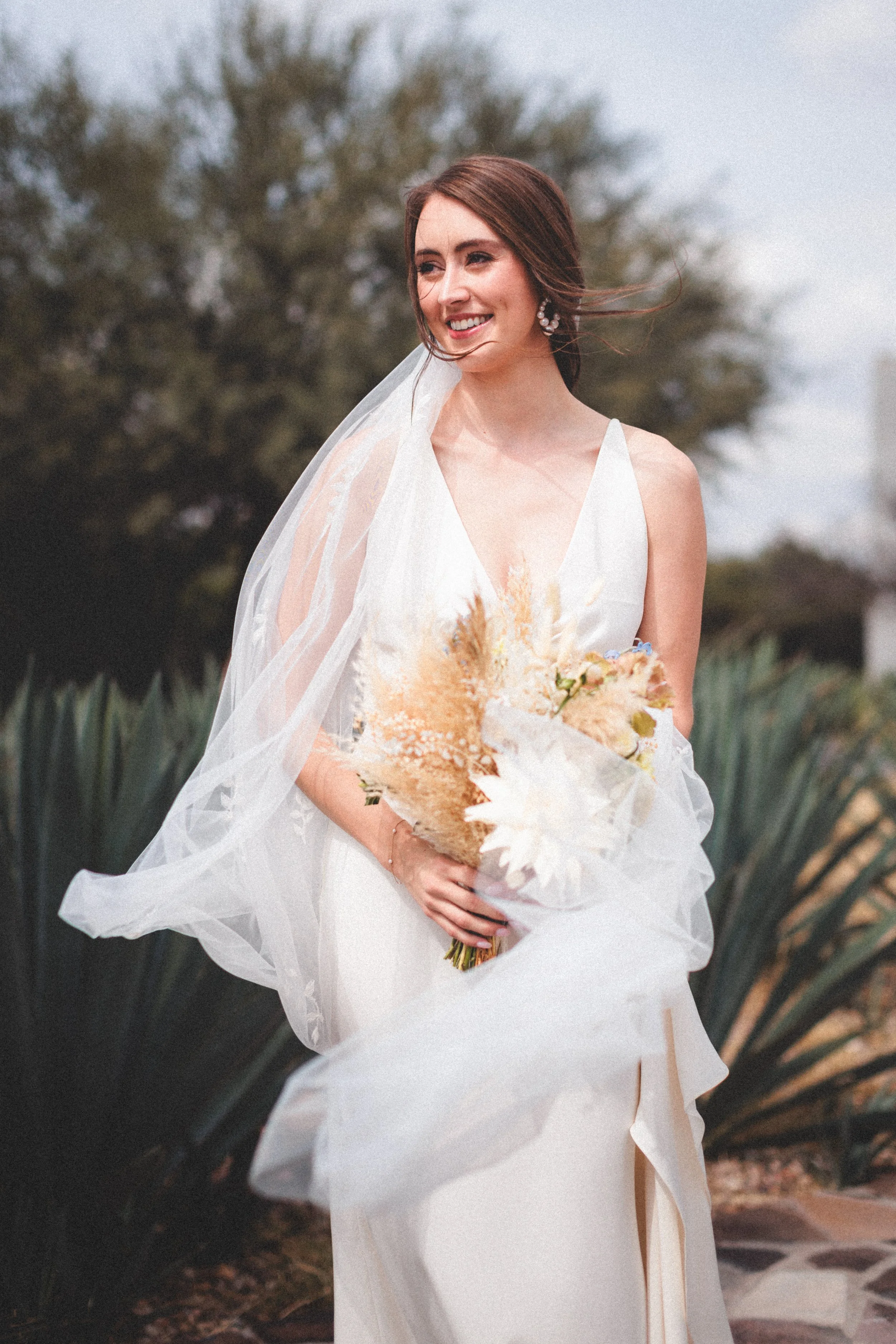 Sneak Peek Rachel & Enrique-1.jpg